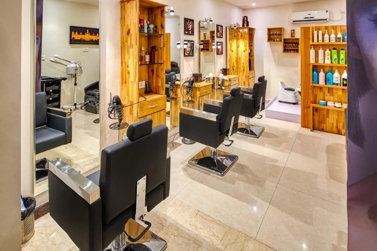 Area and facilities in LP Vilas