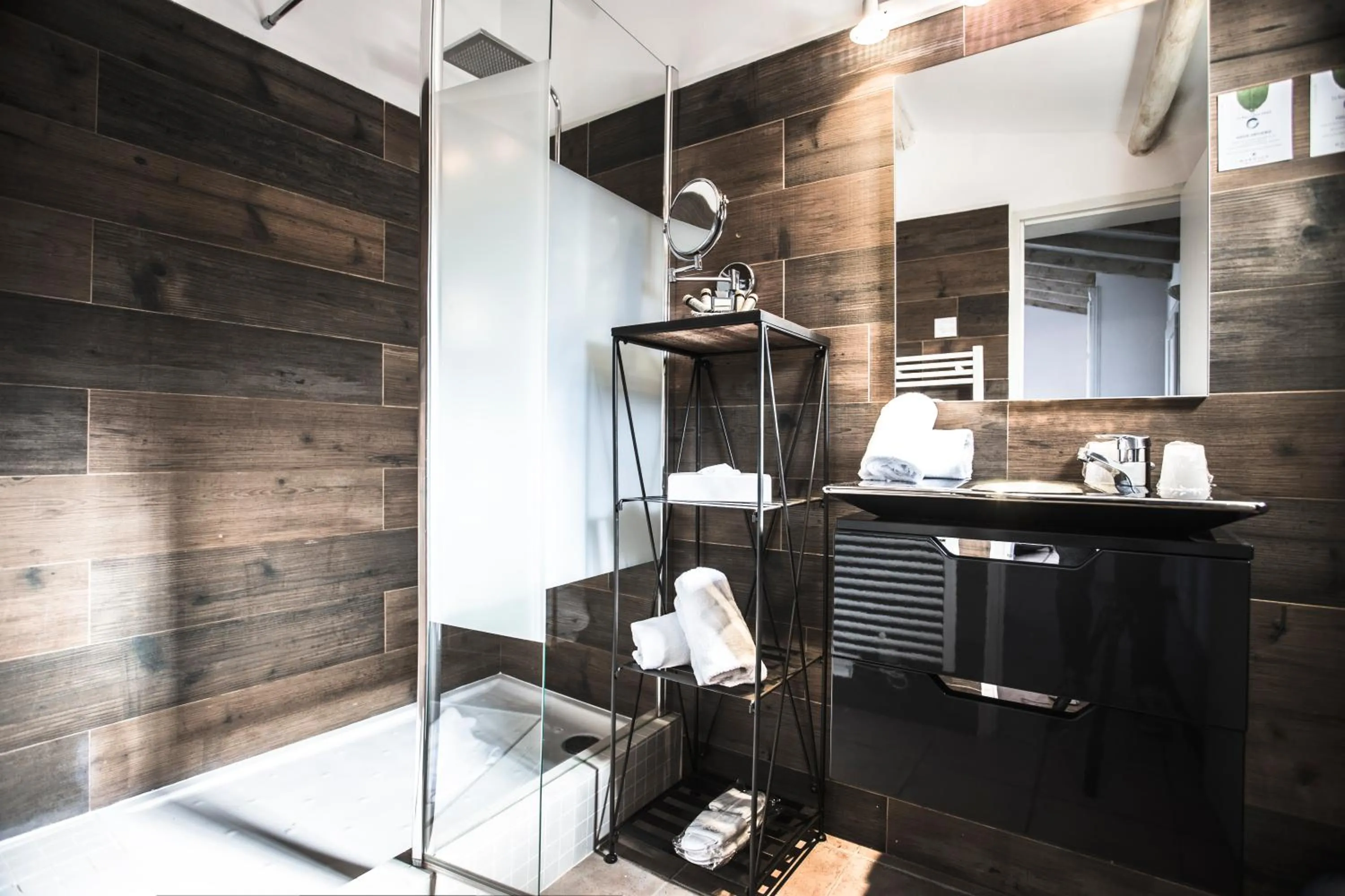 Deluxe Double Room in Le Roc E Fiori Hotel - Les Collectionneurs