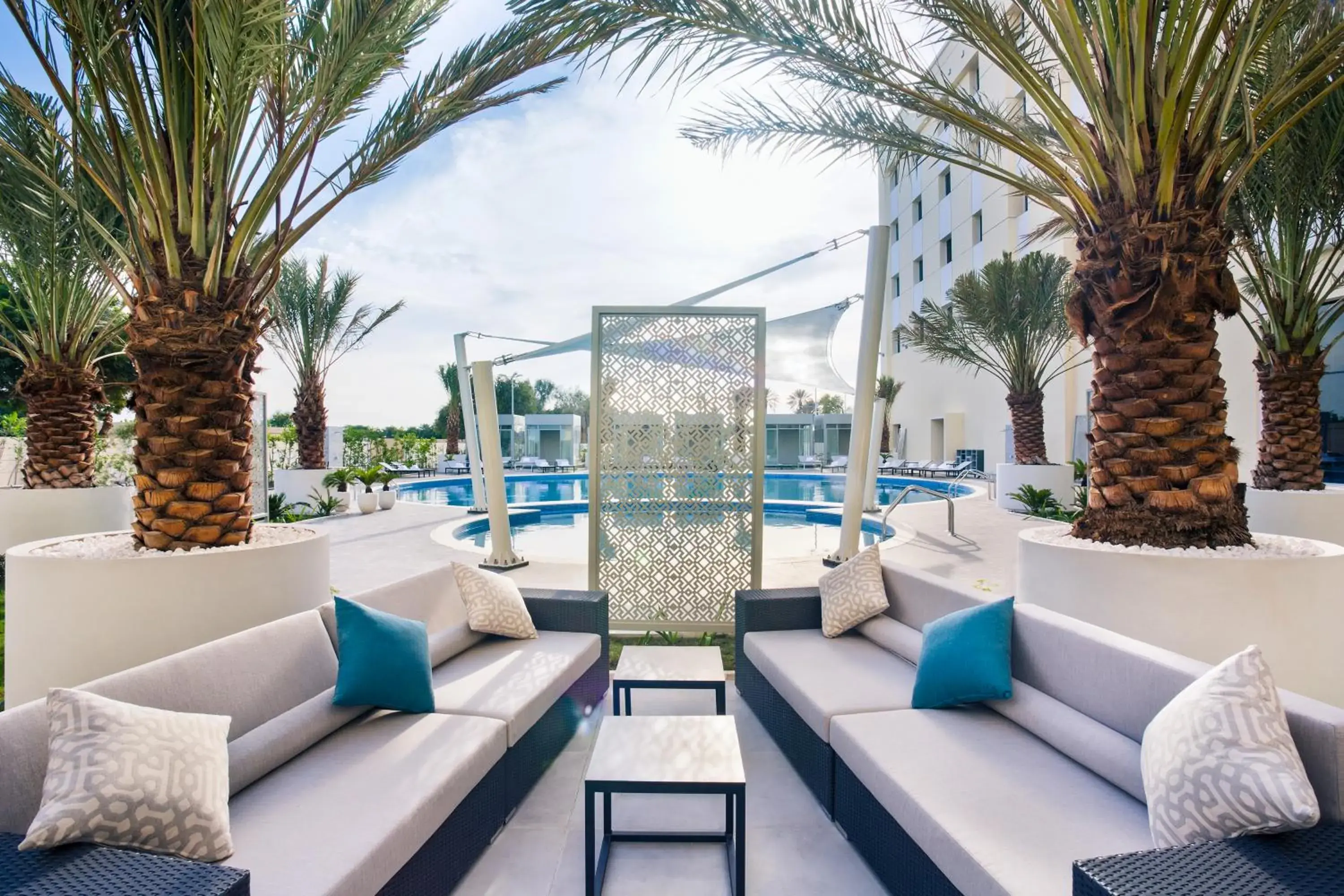 Patio, Swimming Pool in Mercure Sohar