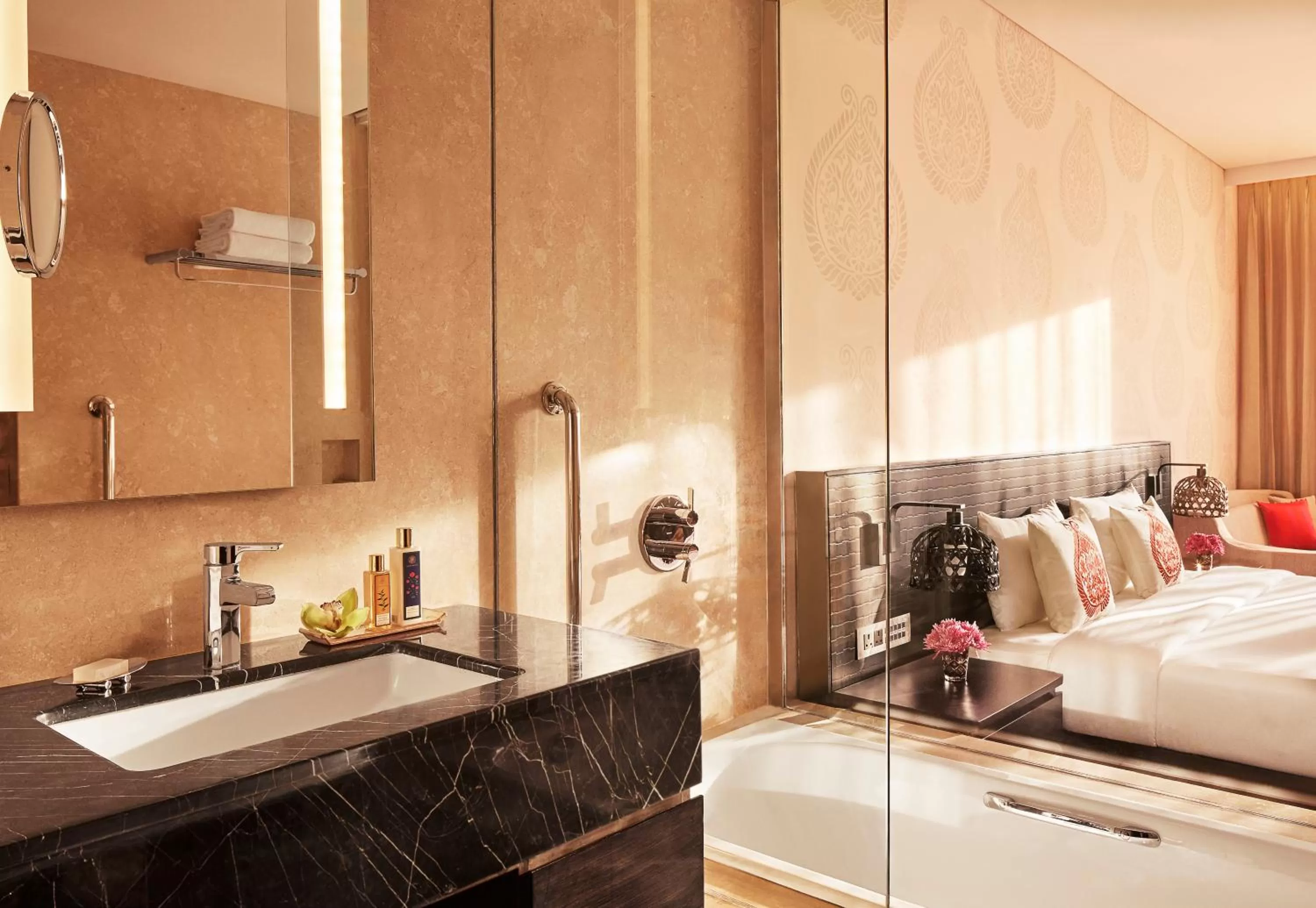 Bedroom, Bed in Vivanta Guwahati