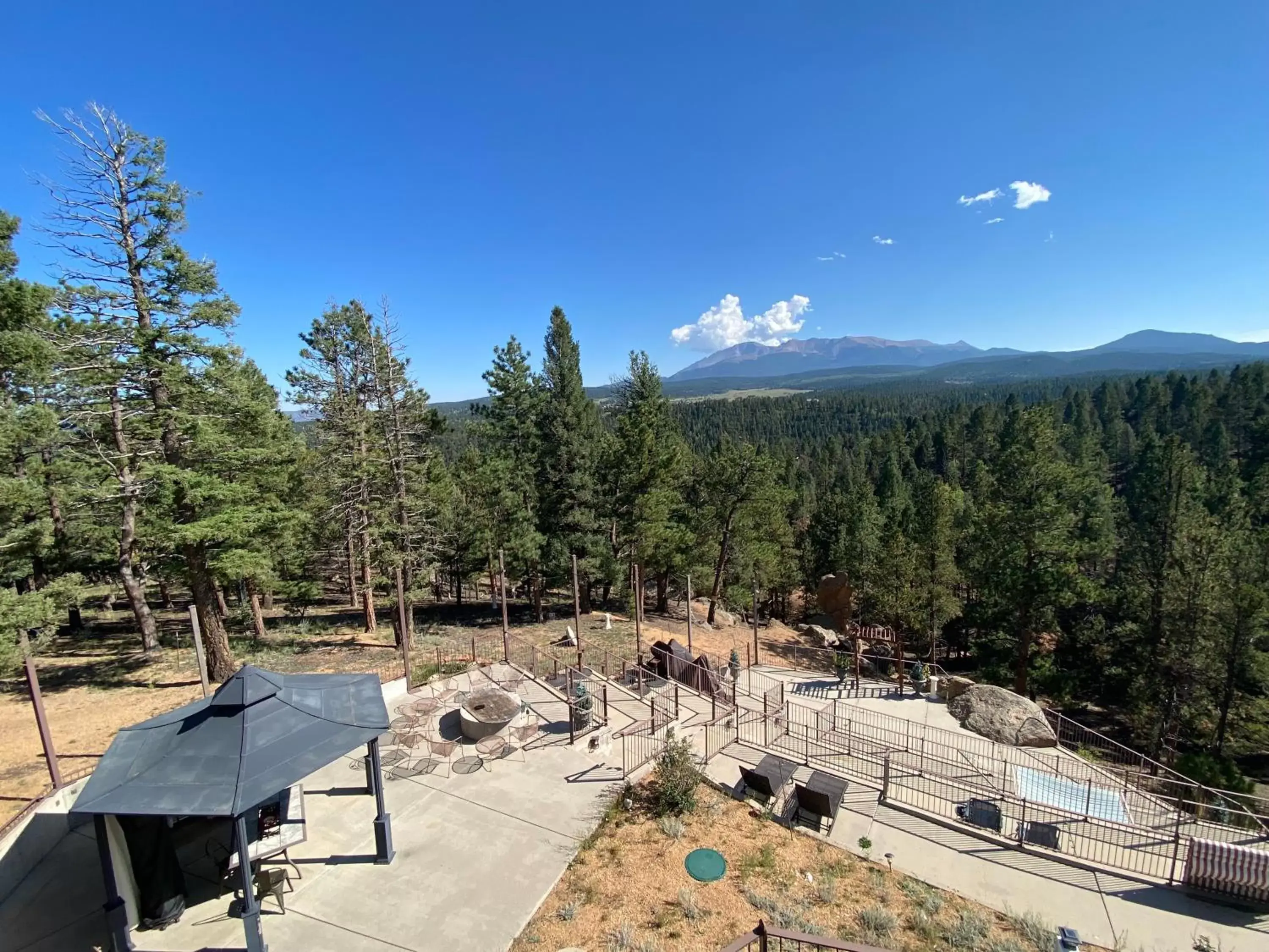 Balcony/Terrace in Pikes Peak Paradise Bed and Breakfast