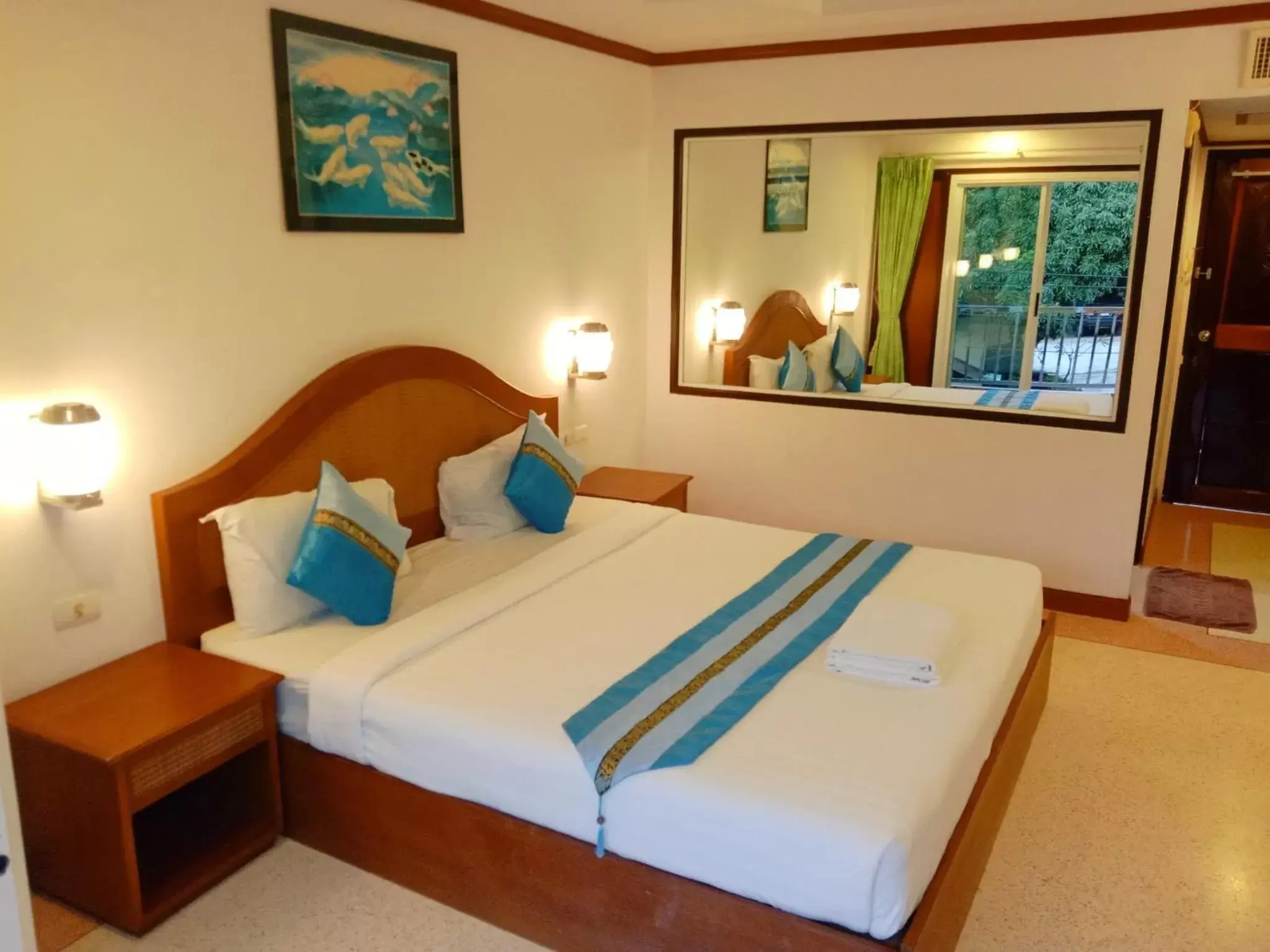 Bed in Kaibae Hut Resort