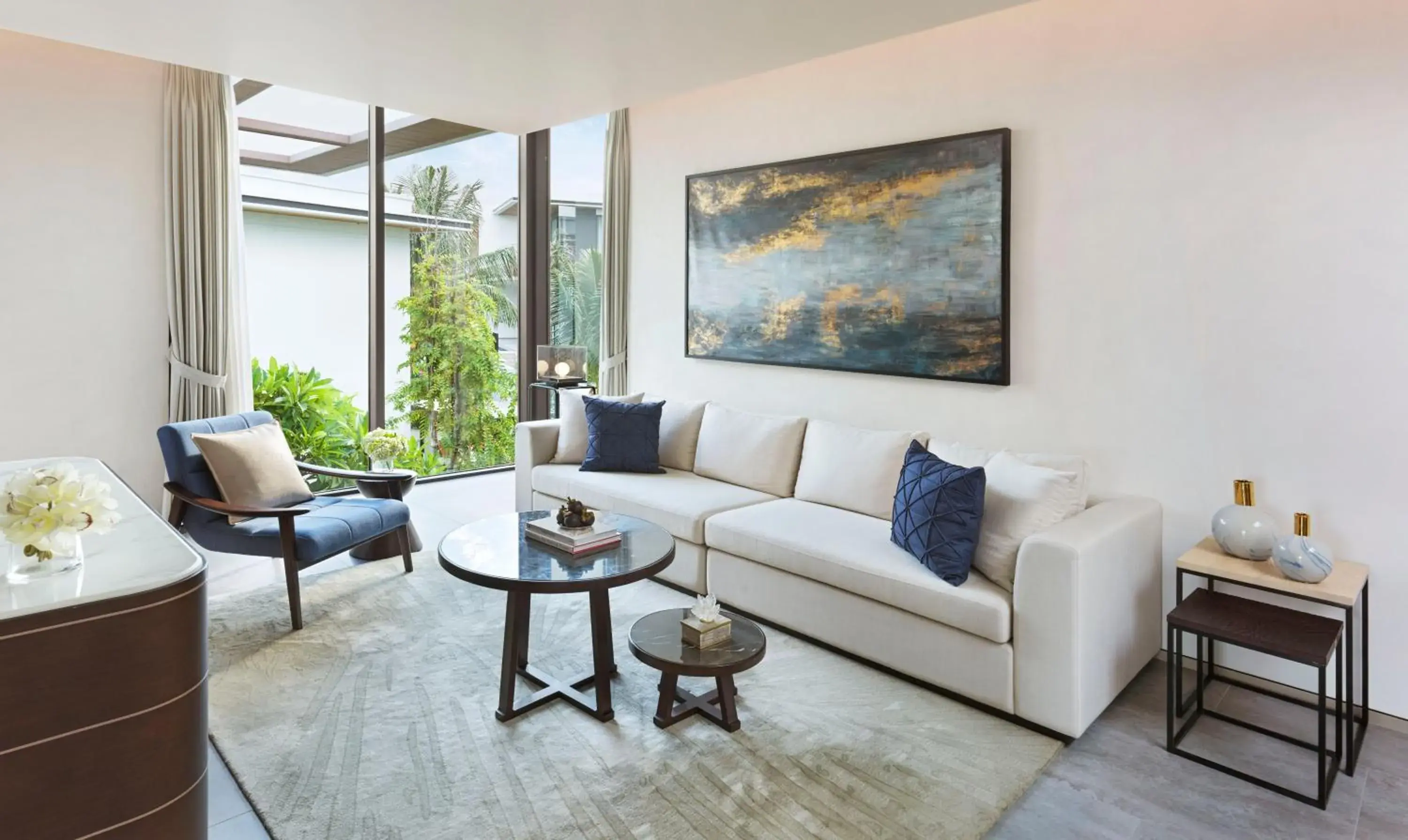 Living room, Seating Area in Gran Meliá Nha Trang