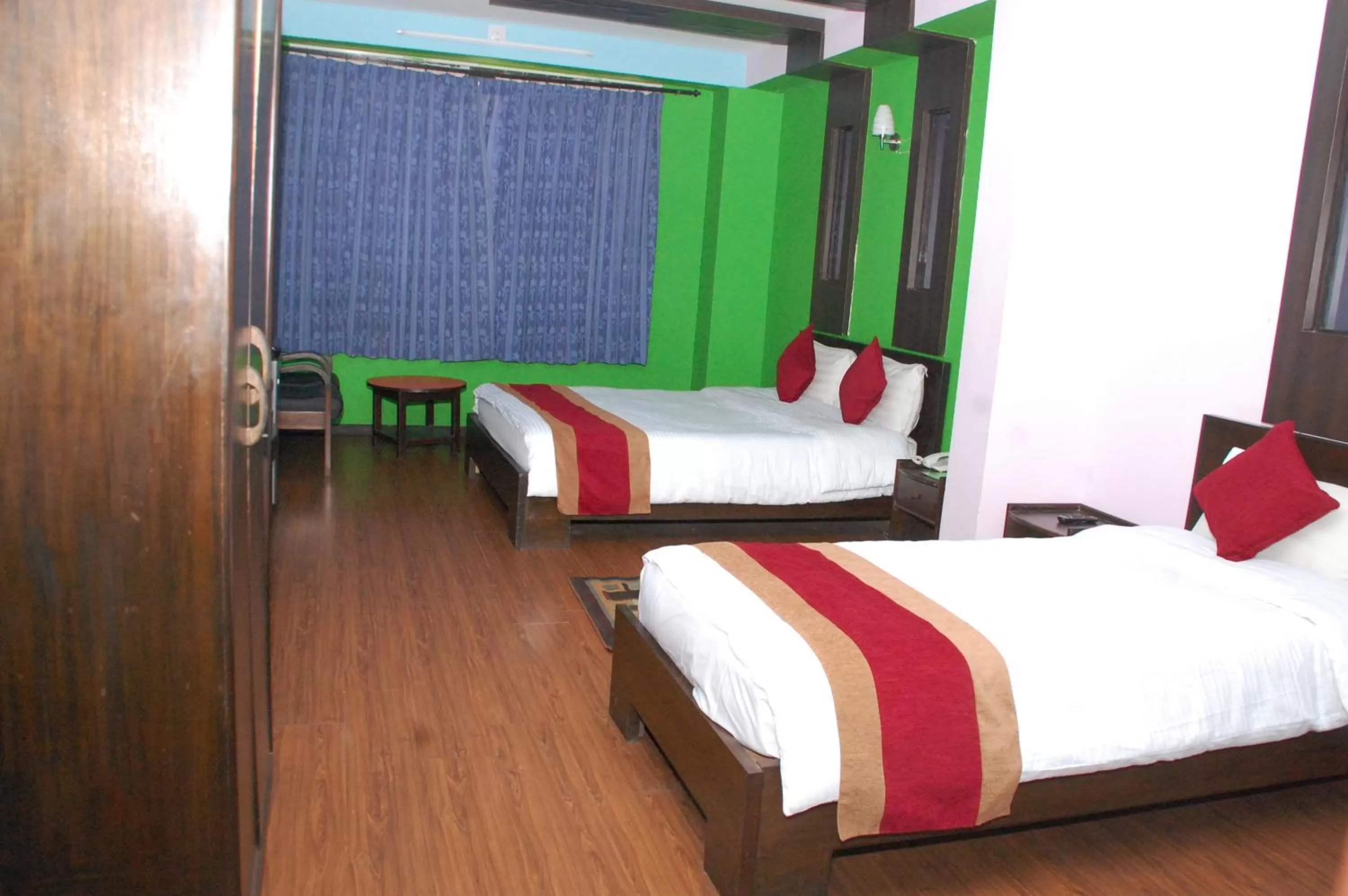 Photo of the whole room, Bed in Hotel Family Home