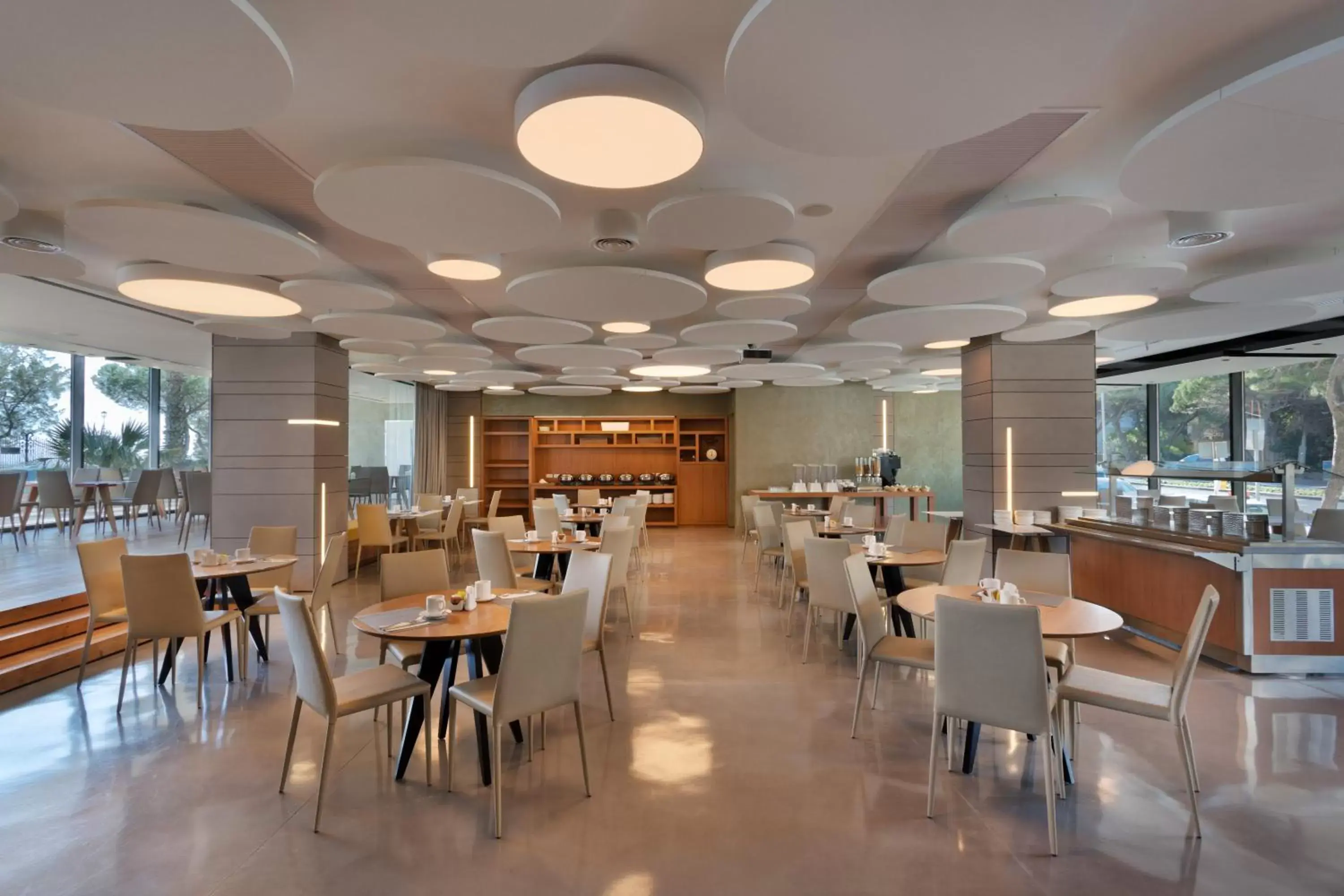 Food, Restaurant/Places to Eat in Haifa Bay View Hotel By AFI Hotels