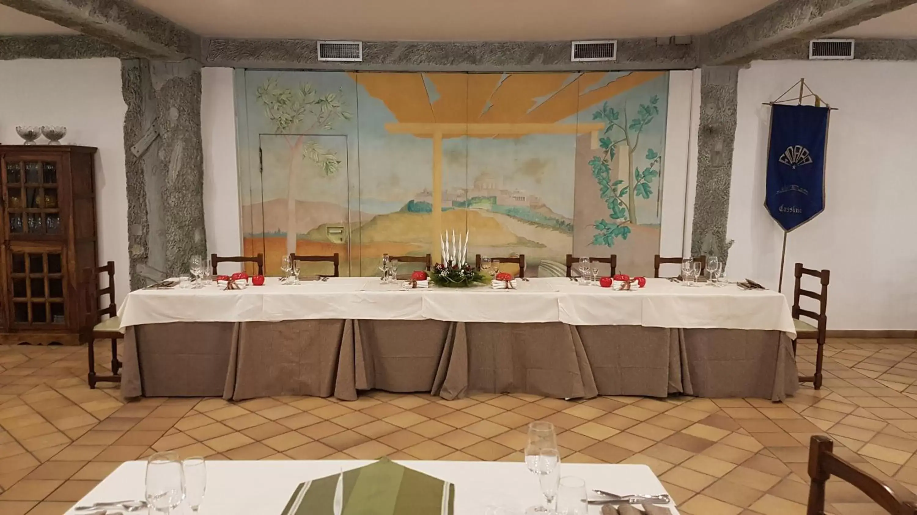 Restaurant/places to eat in Hotel Ristorante La Campagnola