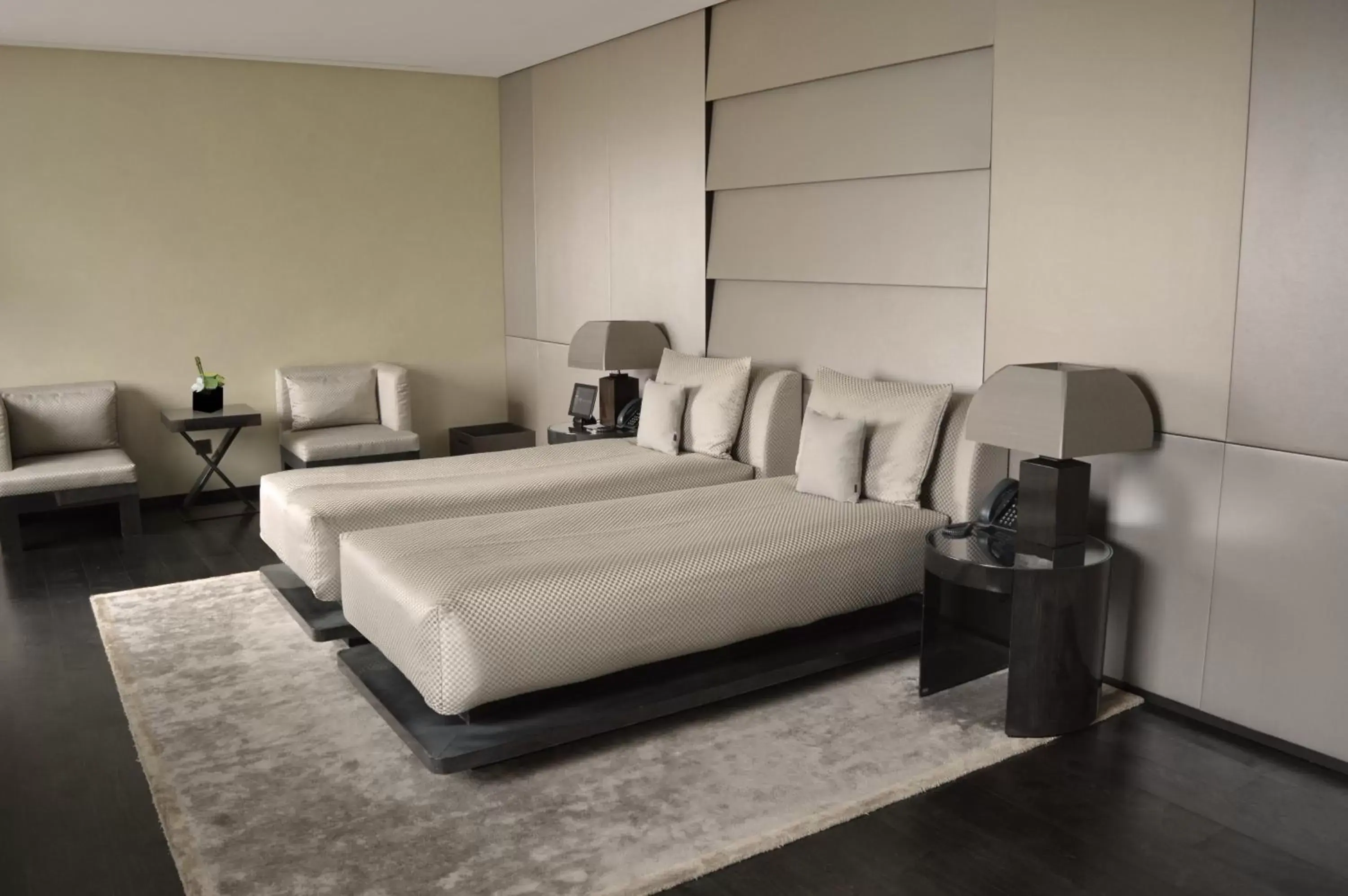 Bedroom, Bed in Armani Hotel Milano