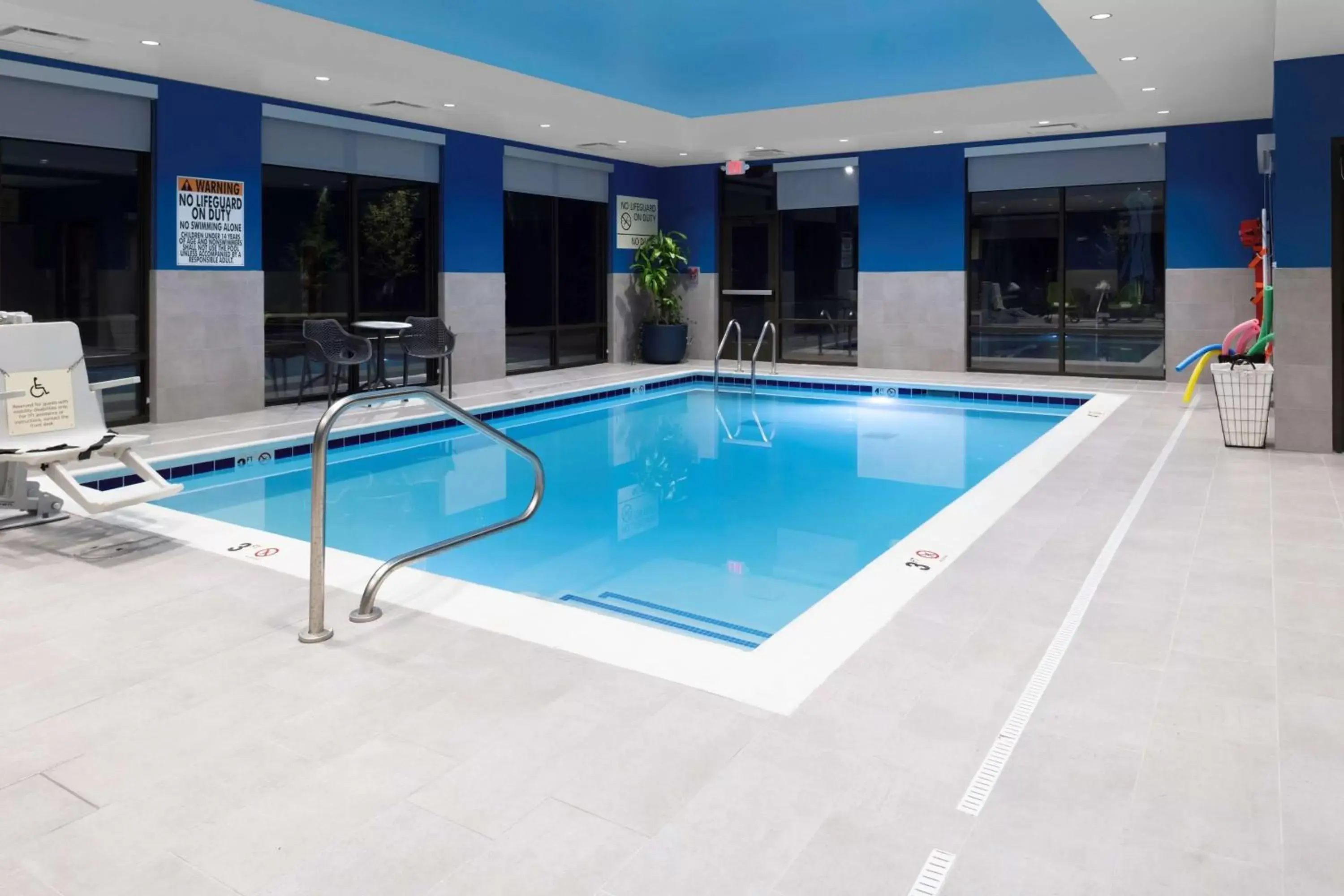 Pool view, Swimming Pool in Hampton Inn & Suites Avon Indianapolis