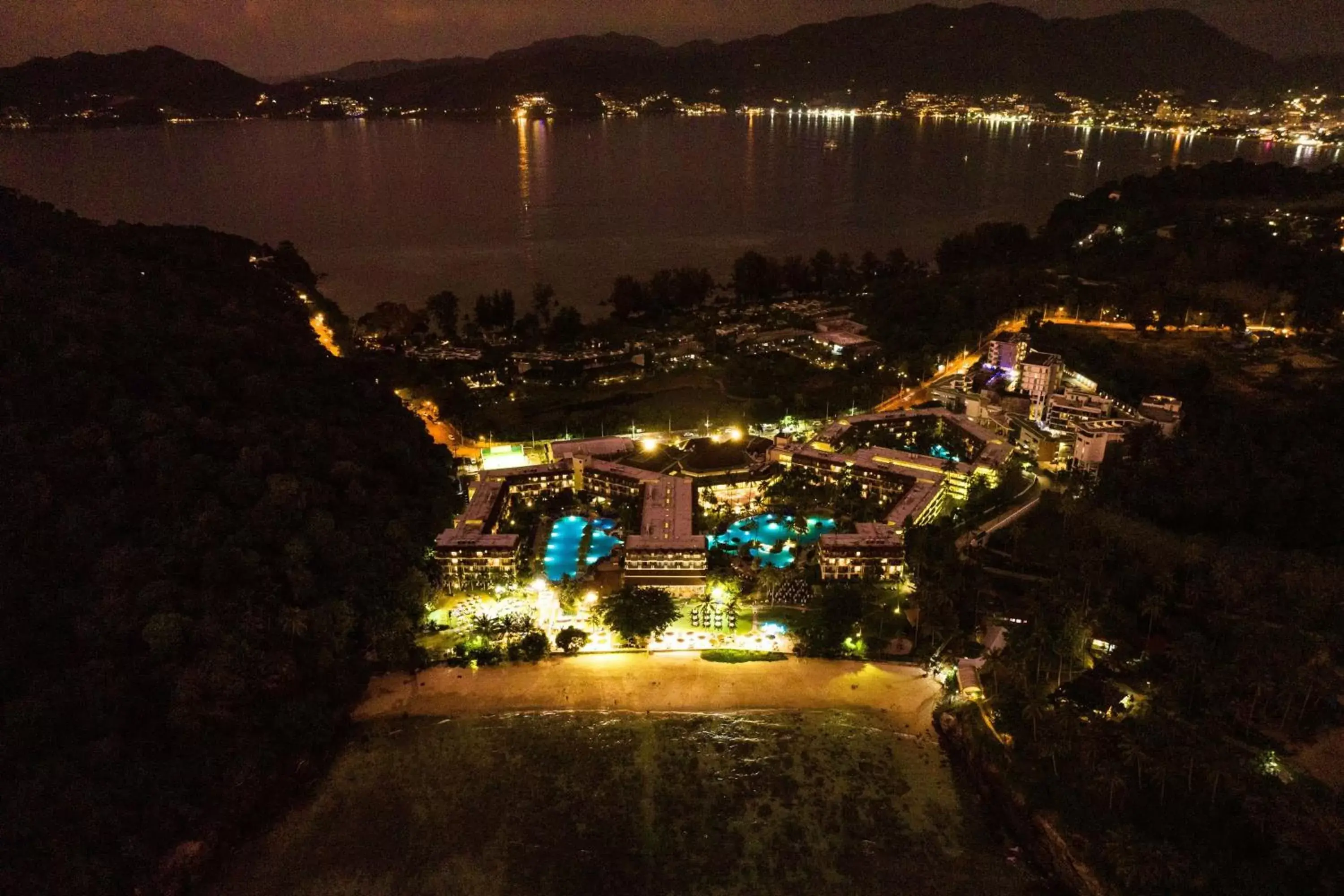 Property building, Bird's-eye View in Phuket Marriott Resort & Spa, Merlin Beach