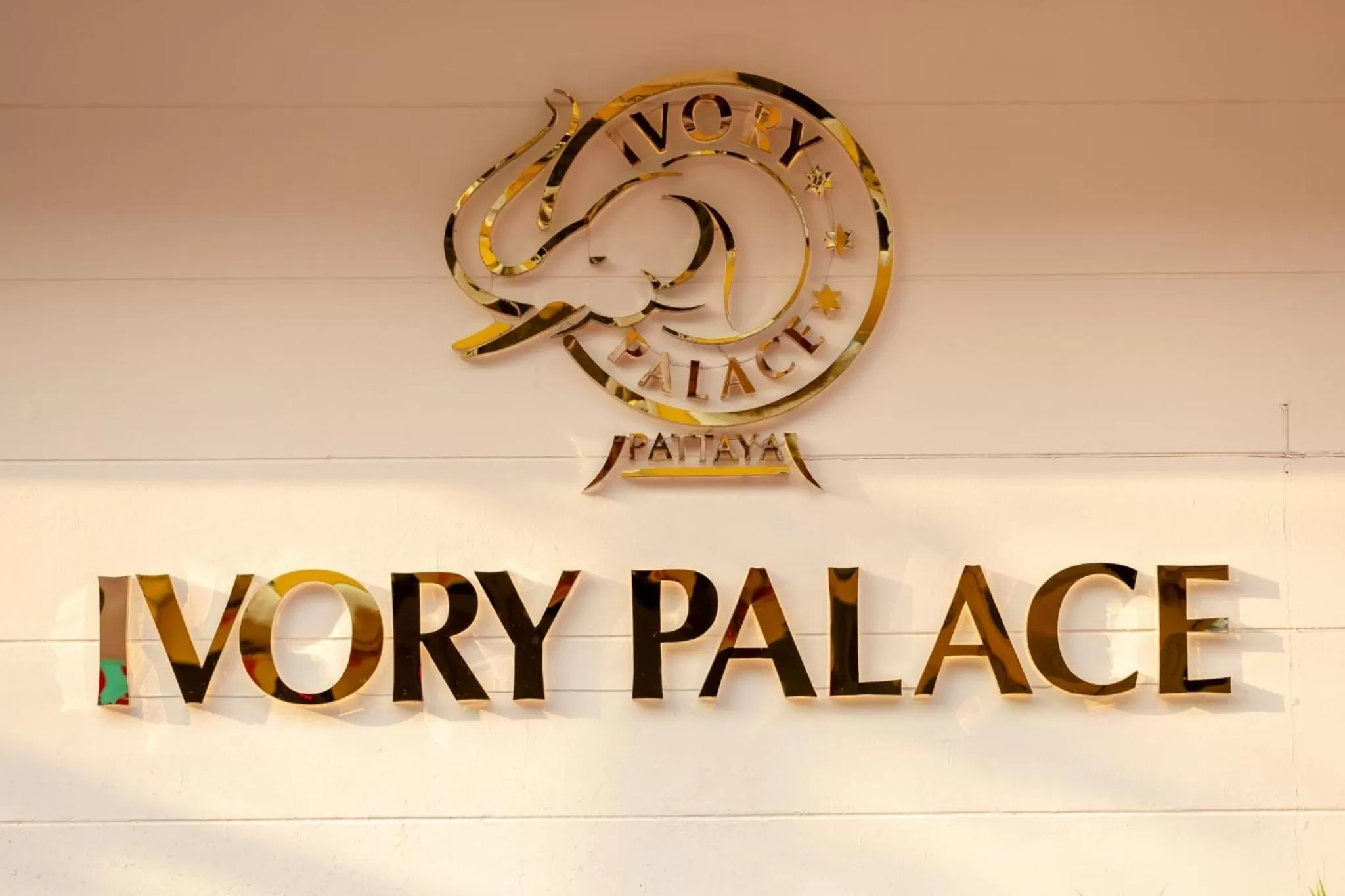 Ivory Palace Hotel