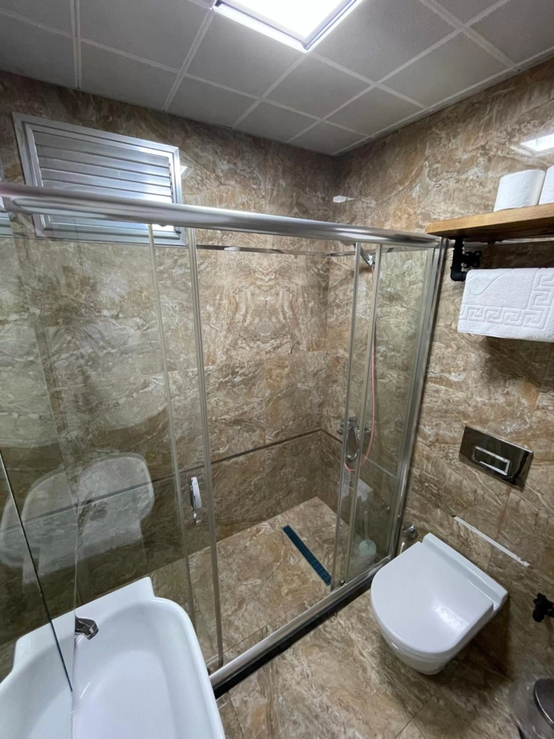 Shower in Arat Apartments