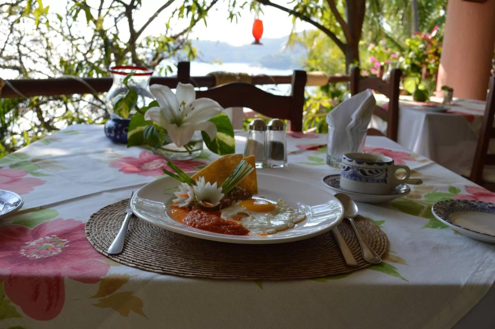 Breakfast in Hotel Catalina Beach Resort