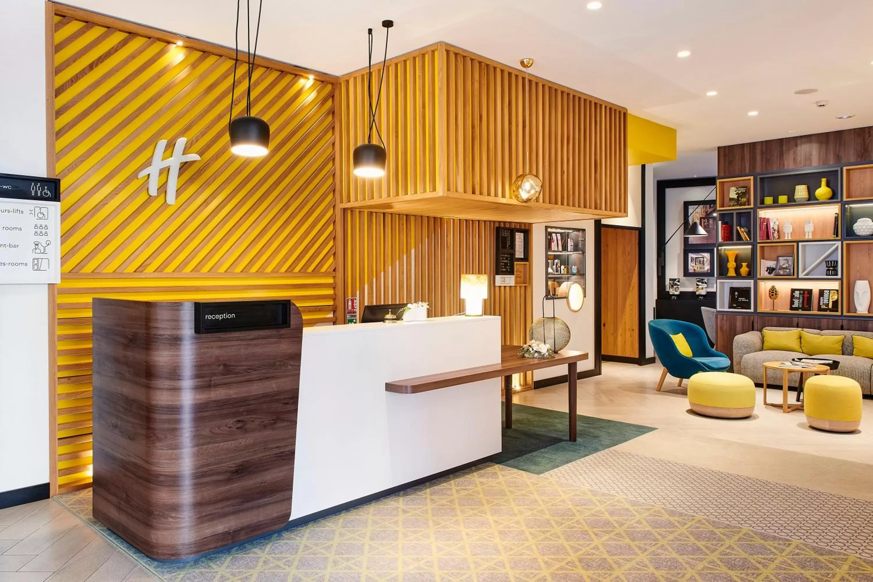 Lobby or reception in Holiday Inn Nice by IHG Lobby or reception in Holiday Inn Nice by IHG