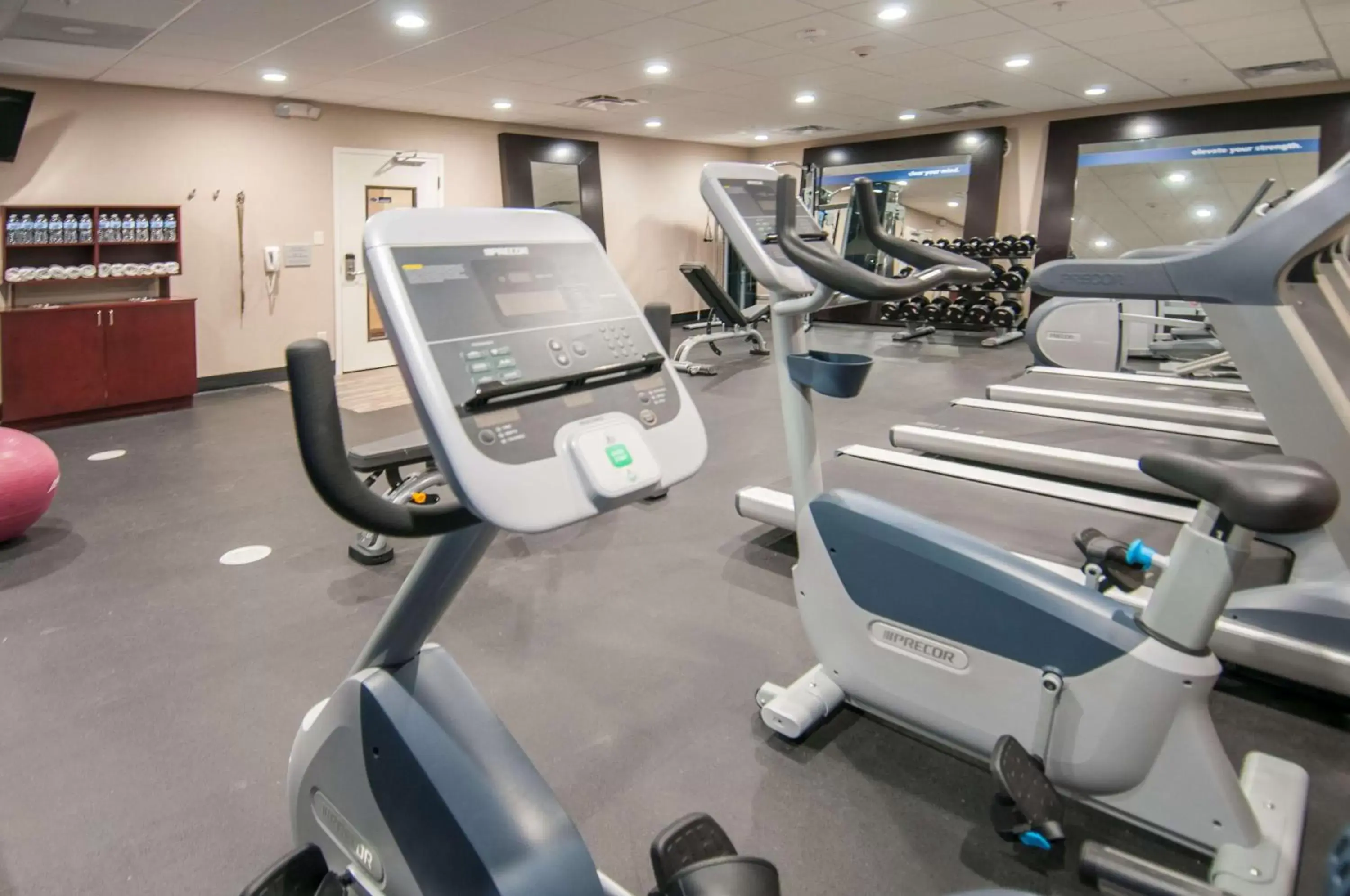Fitness centre/facilities in Hampton Inn Opelousas Fitness centre/facilities in Hampton Inn Opelousas