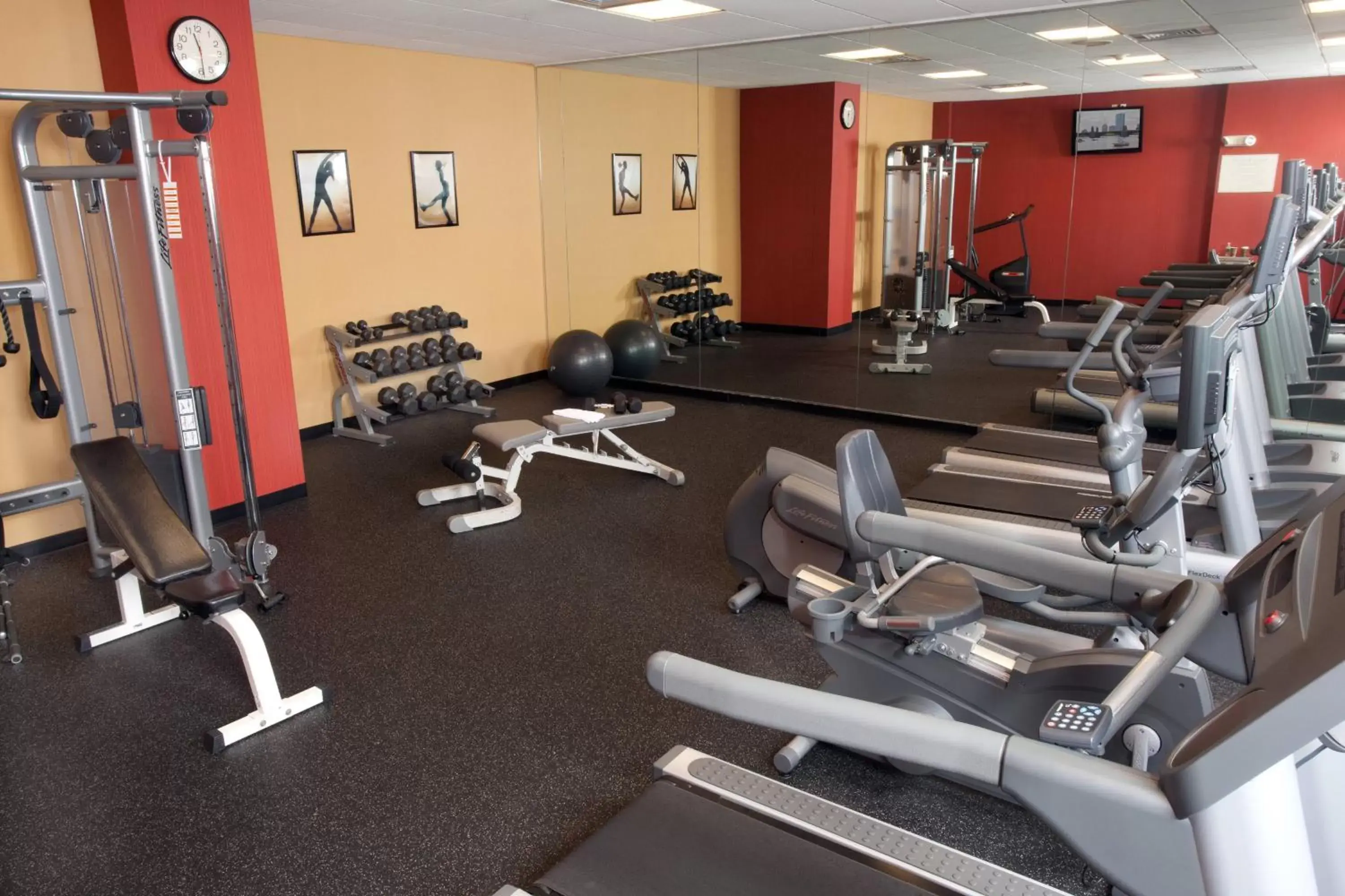 Fitness centre/facilities, Fitness Center/Facilities in Courtyard Boston Woburn/Boston North