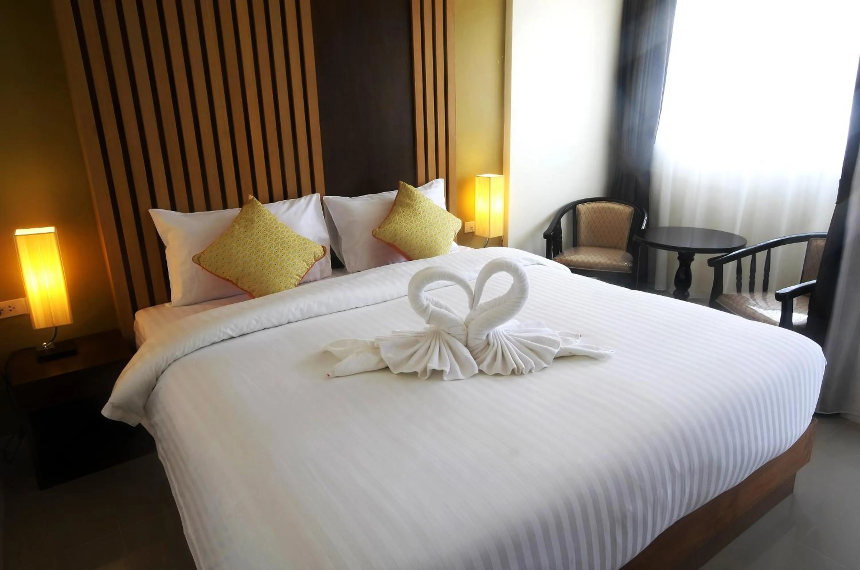 Bed in Breezotel - SHA Certified