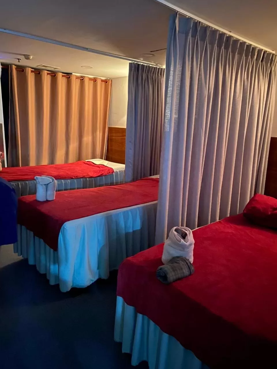 Bed in Pearl Central Hotel- Near Nguyen Hue street