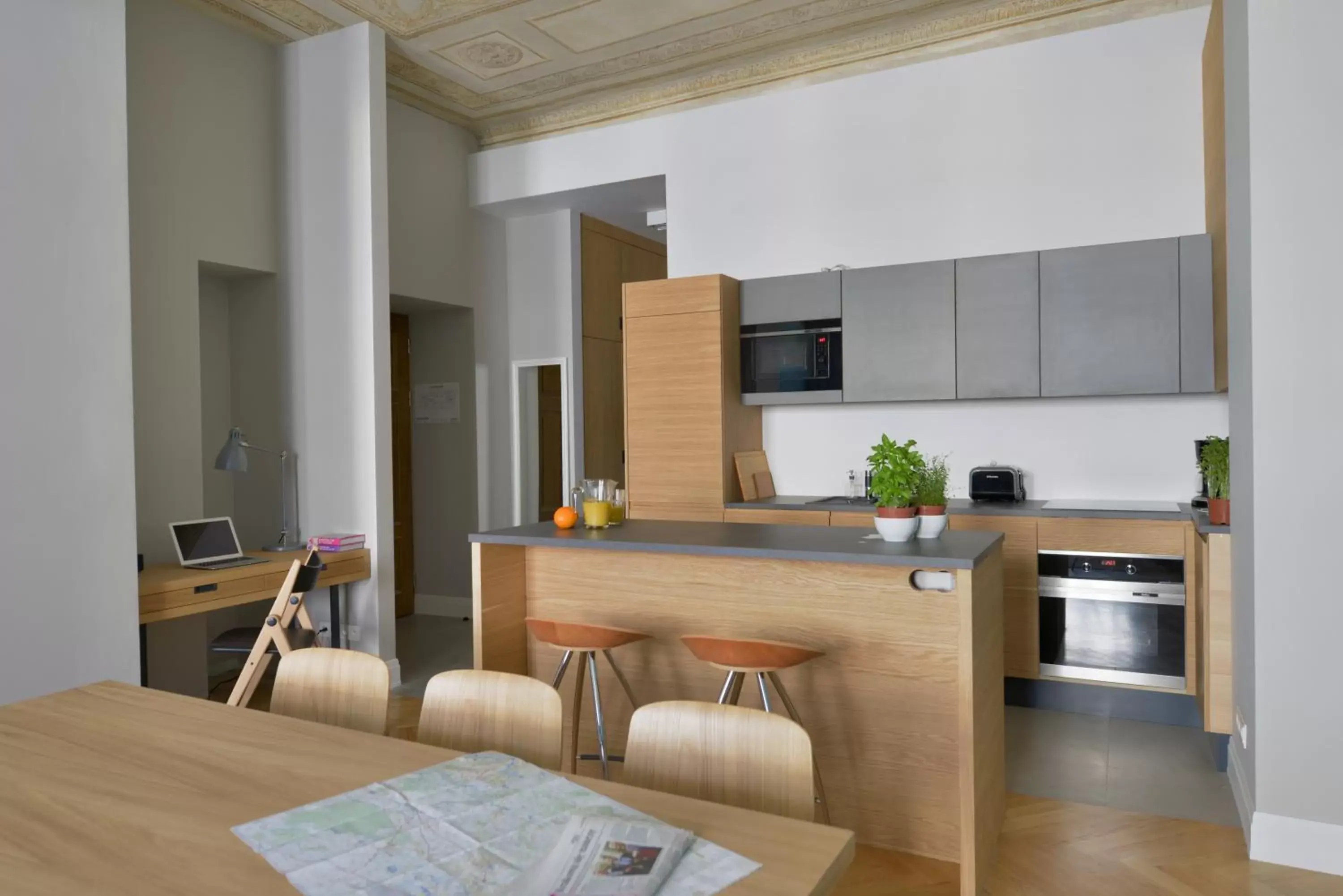 Kitchen or kitchenette, Kitchen/Kitchenette in STRADONIA Serviced Apartments