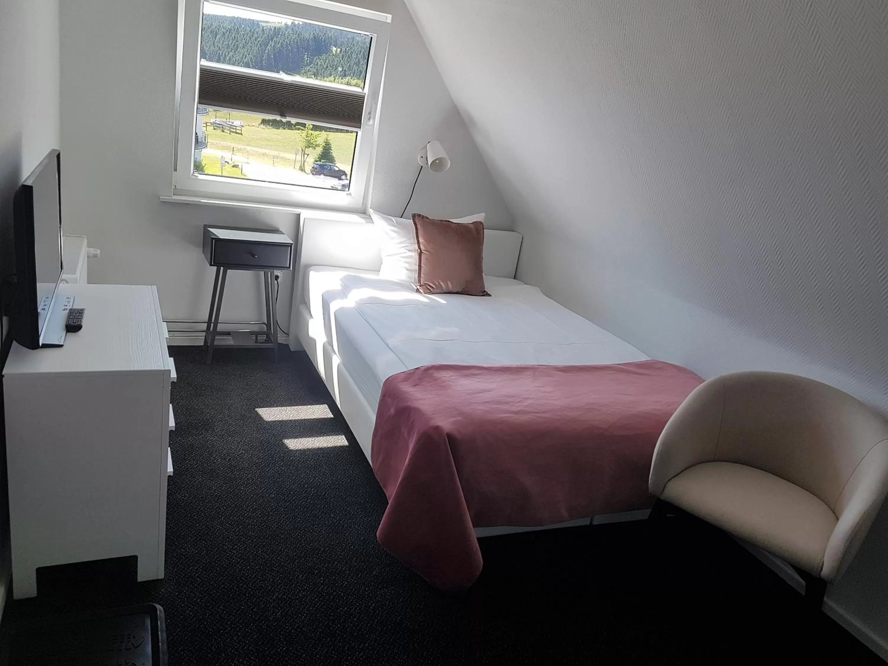Bed in Hotel Herrloh