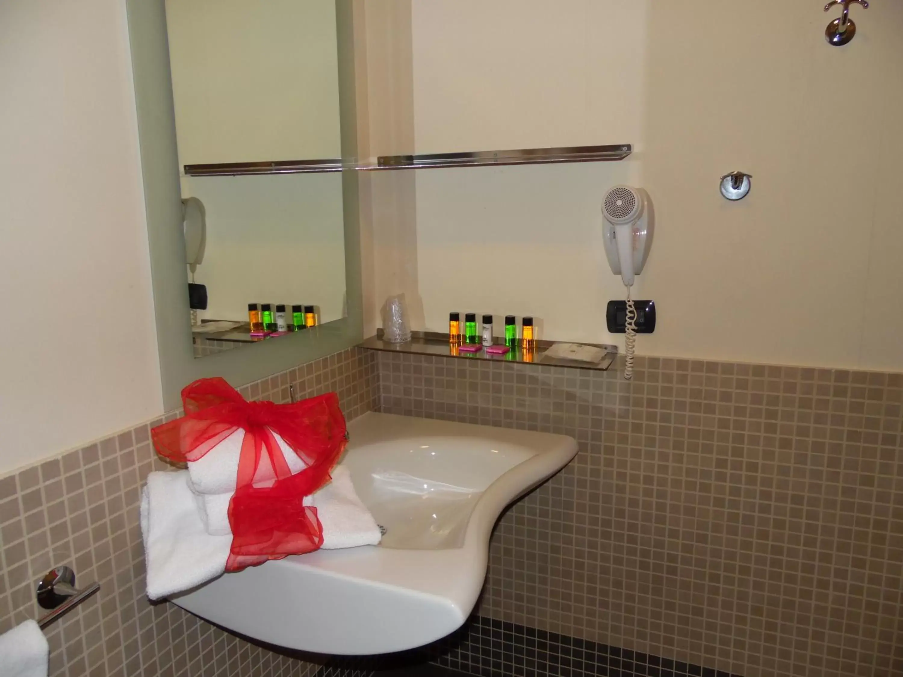 Toilet, Bathroom in Bis Hotel Varese