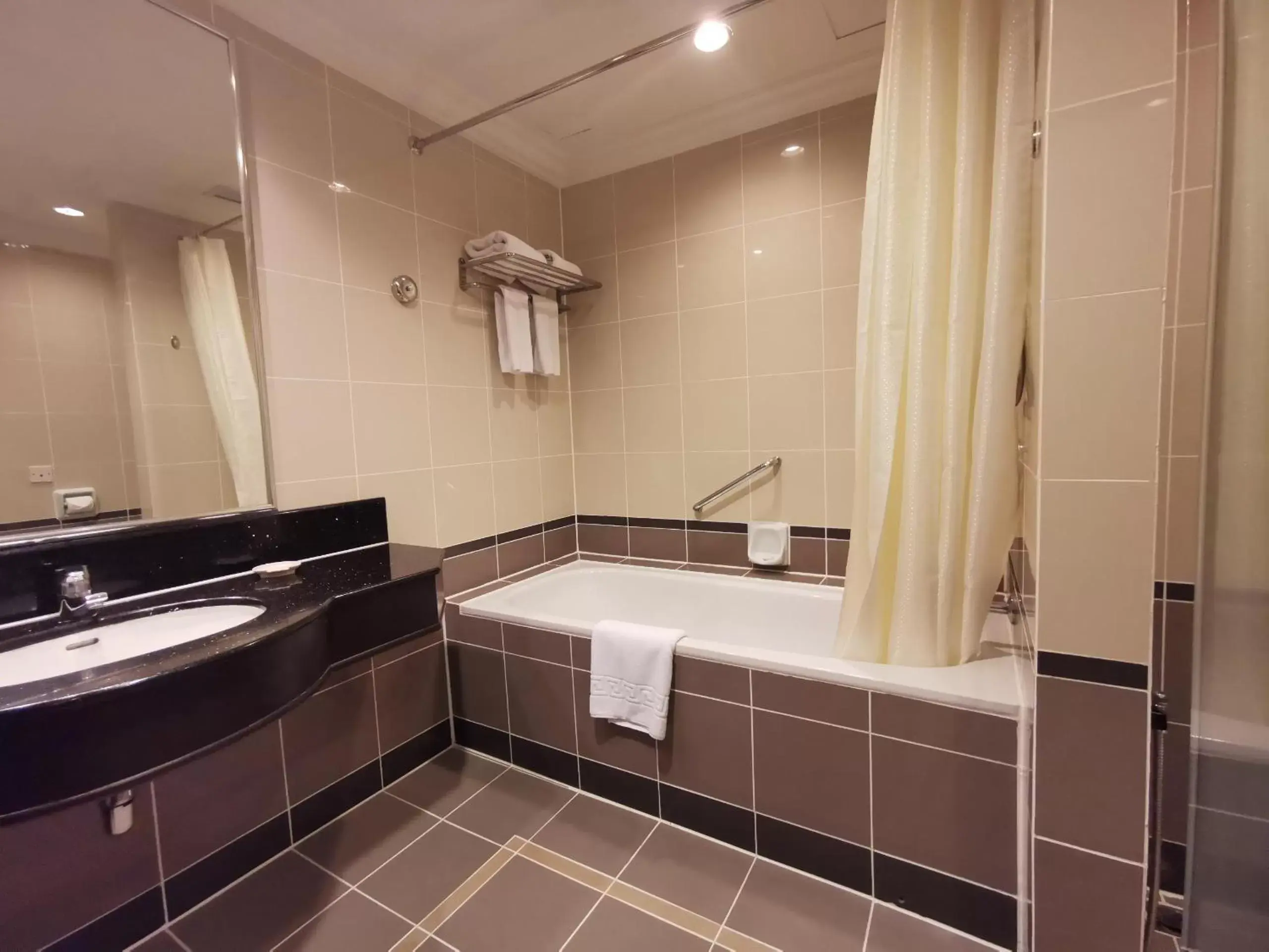 Bathroom in Bayview Hotel Georgetown Penang