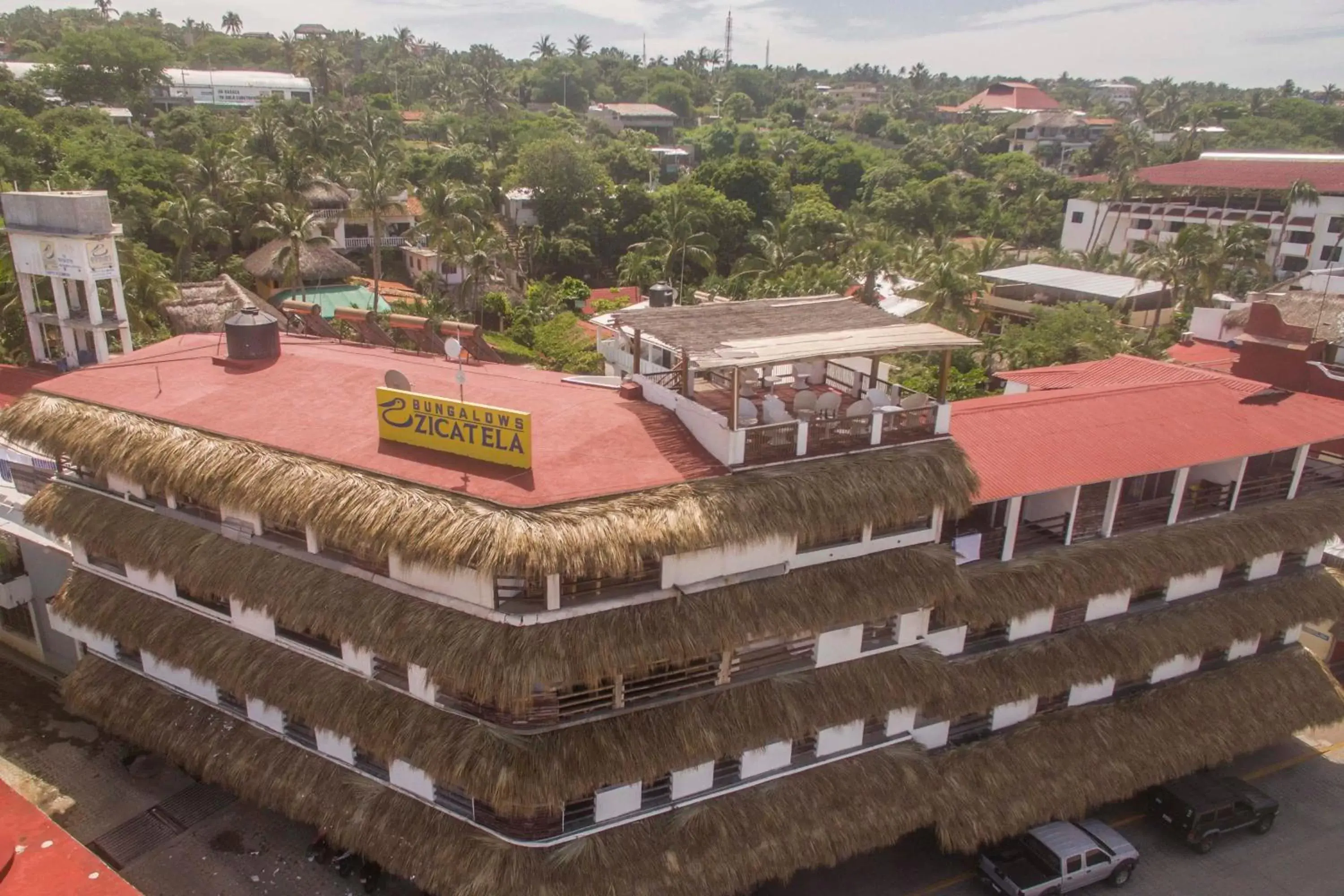 Bird's eye view, Bird's-eye View in Bungalows Zicatela