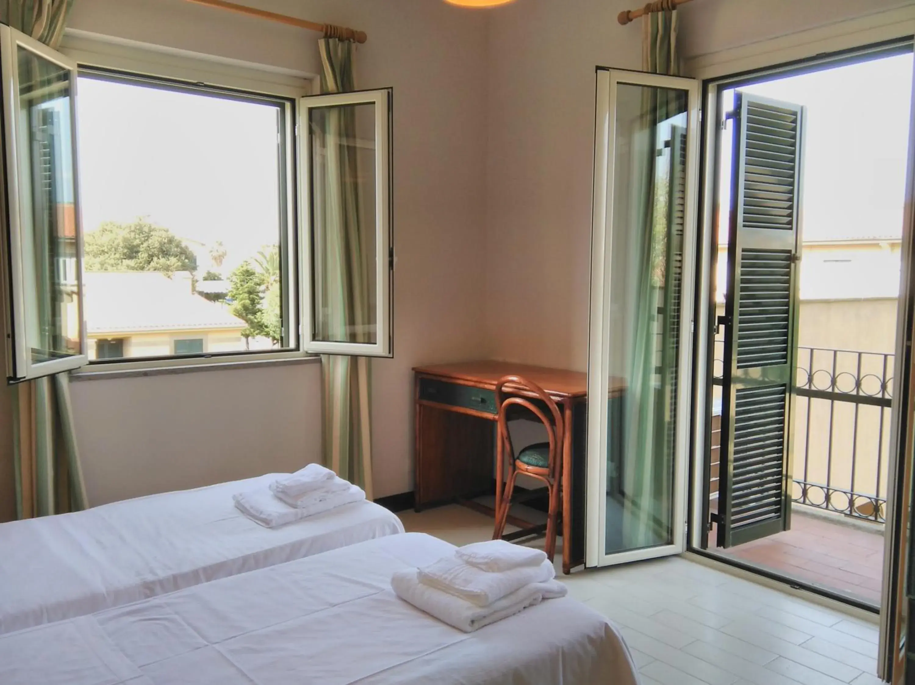 Bed, View in Hotel Baia Del Sole