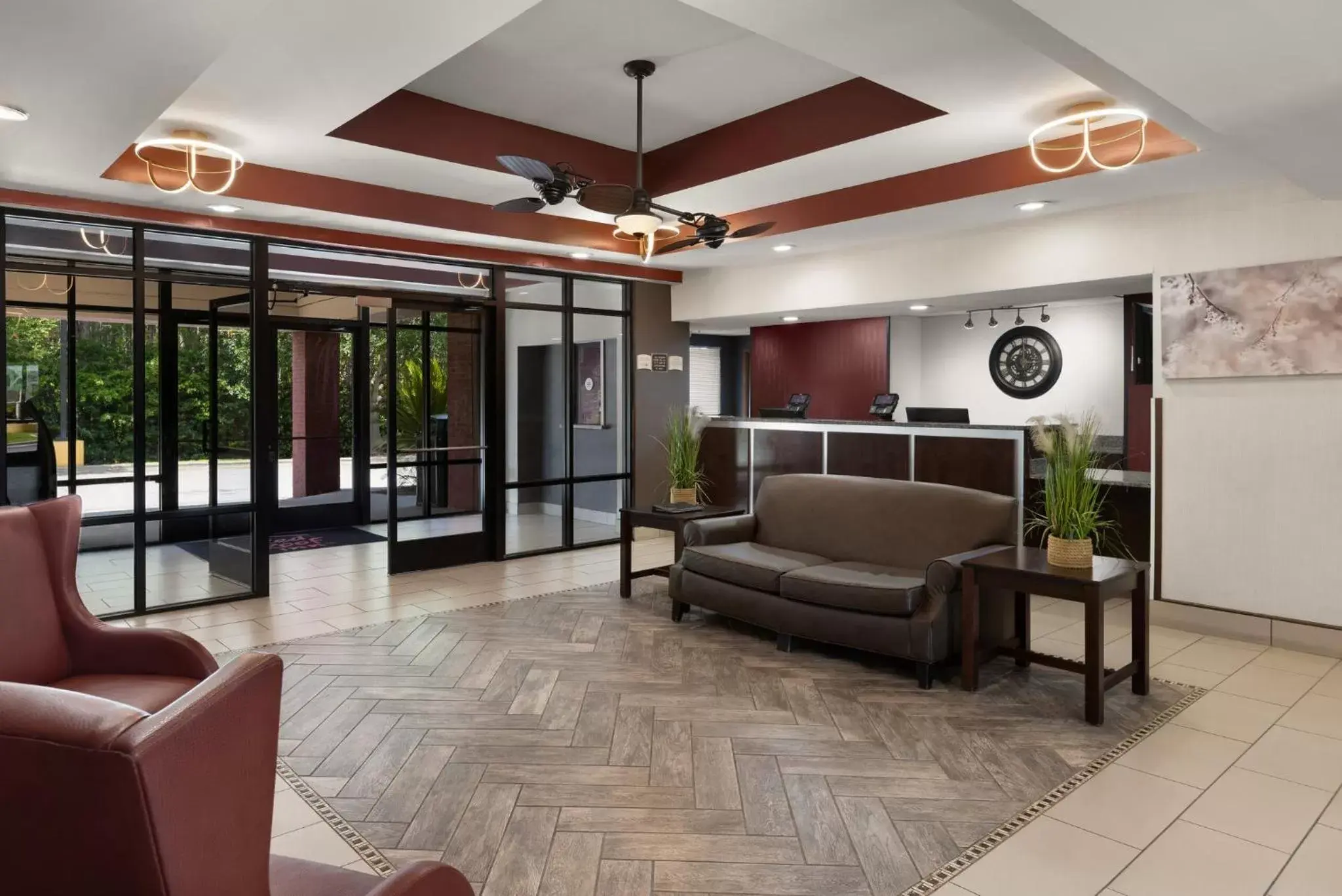 Lobby or reception, Lobby/Reception in Red Roof Inn & Suites Savannah Airport