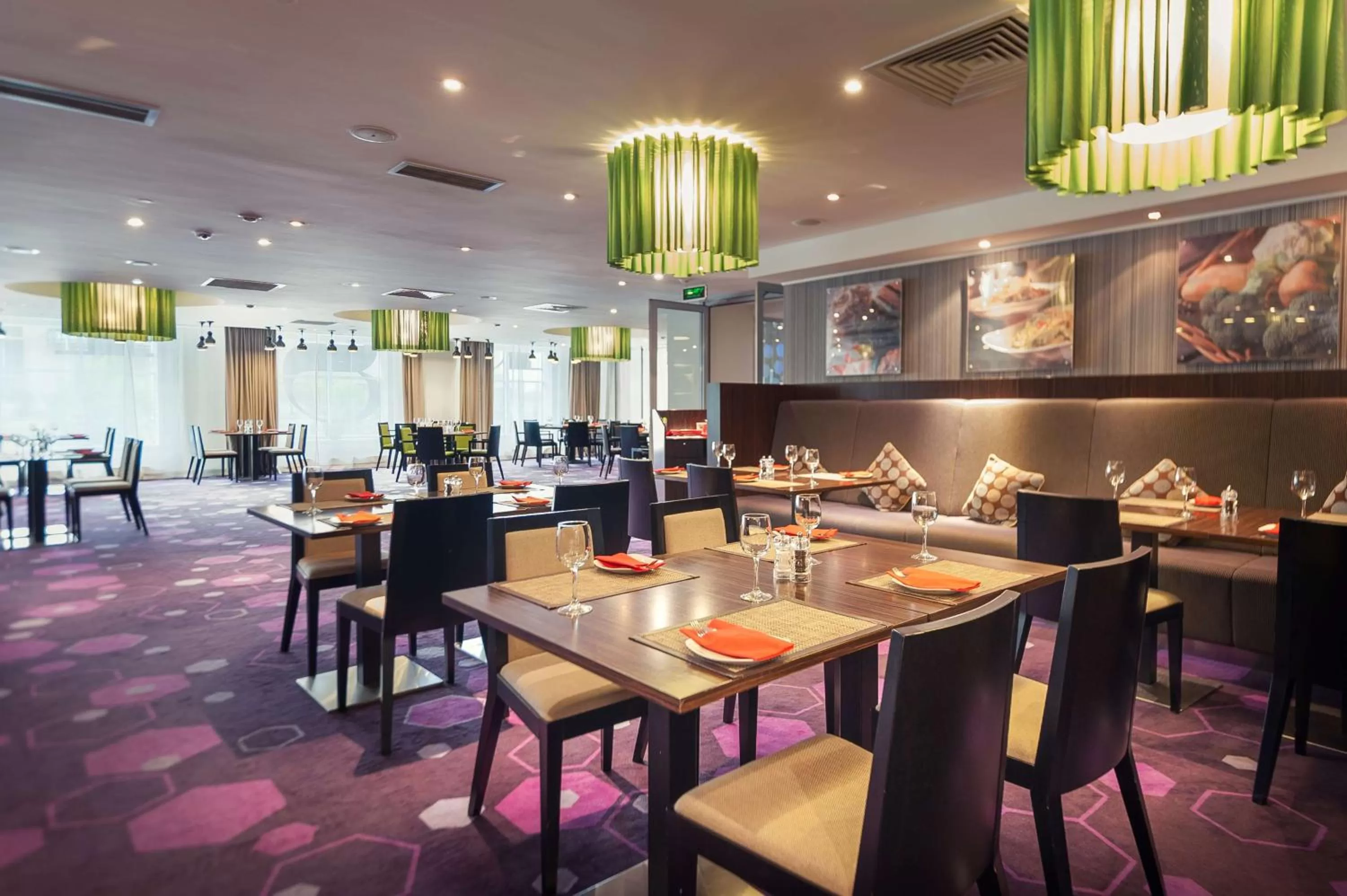 Restaurant/places to eat in Park Inn by Radisson Hotel Astana