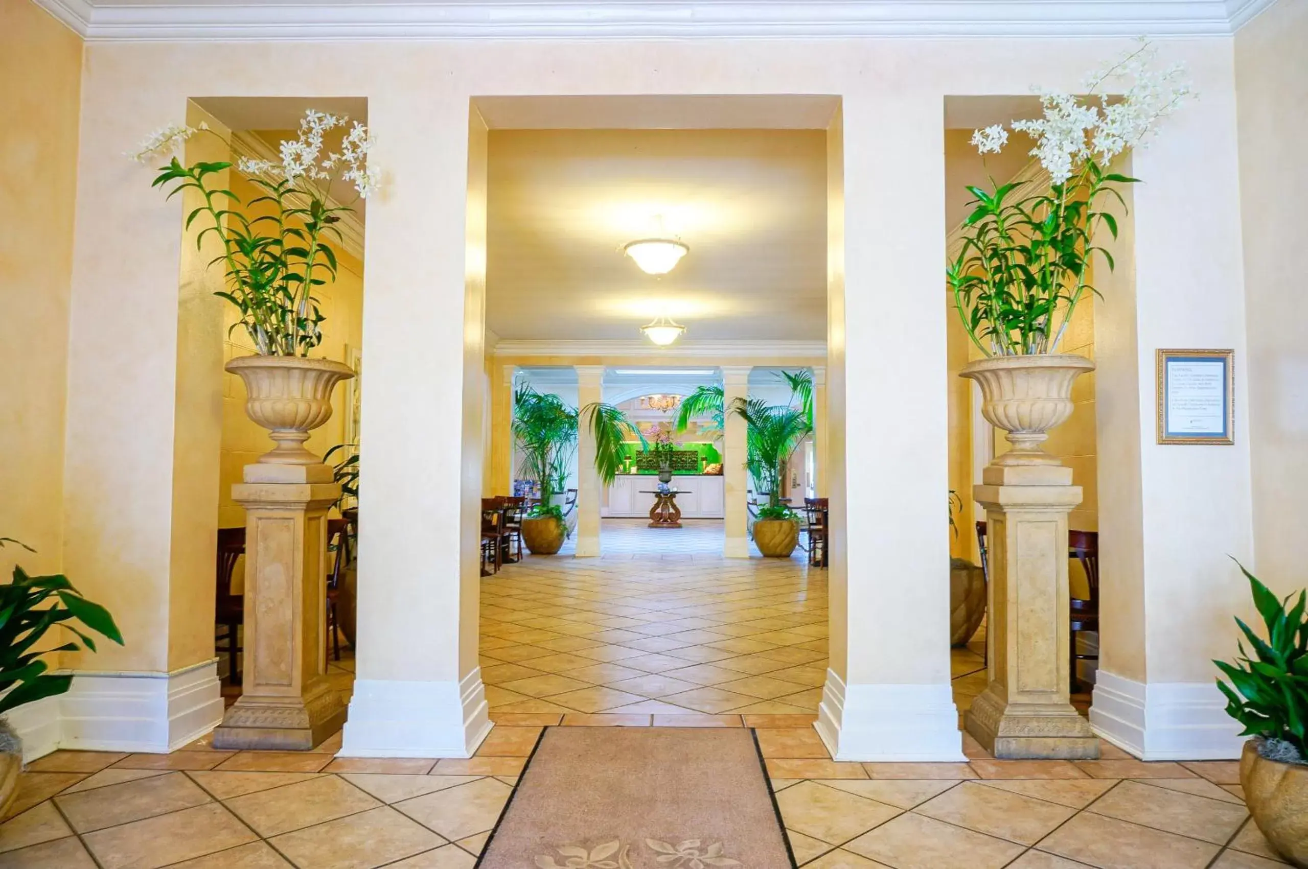 Facade/entrance, Lobby/Reception in Hotel Santa Barbara