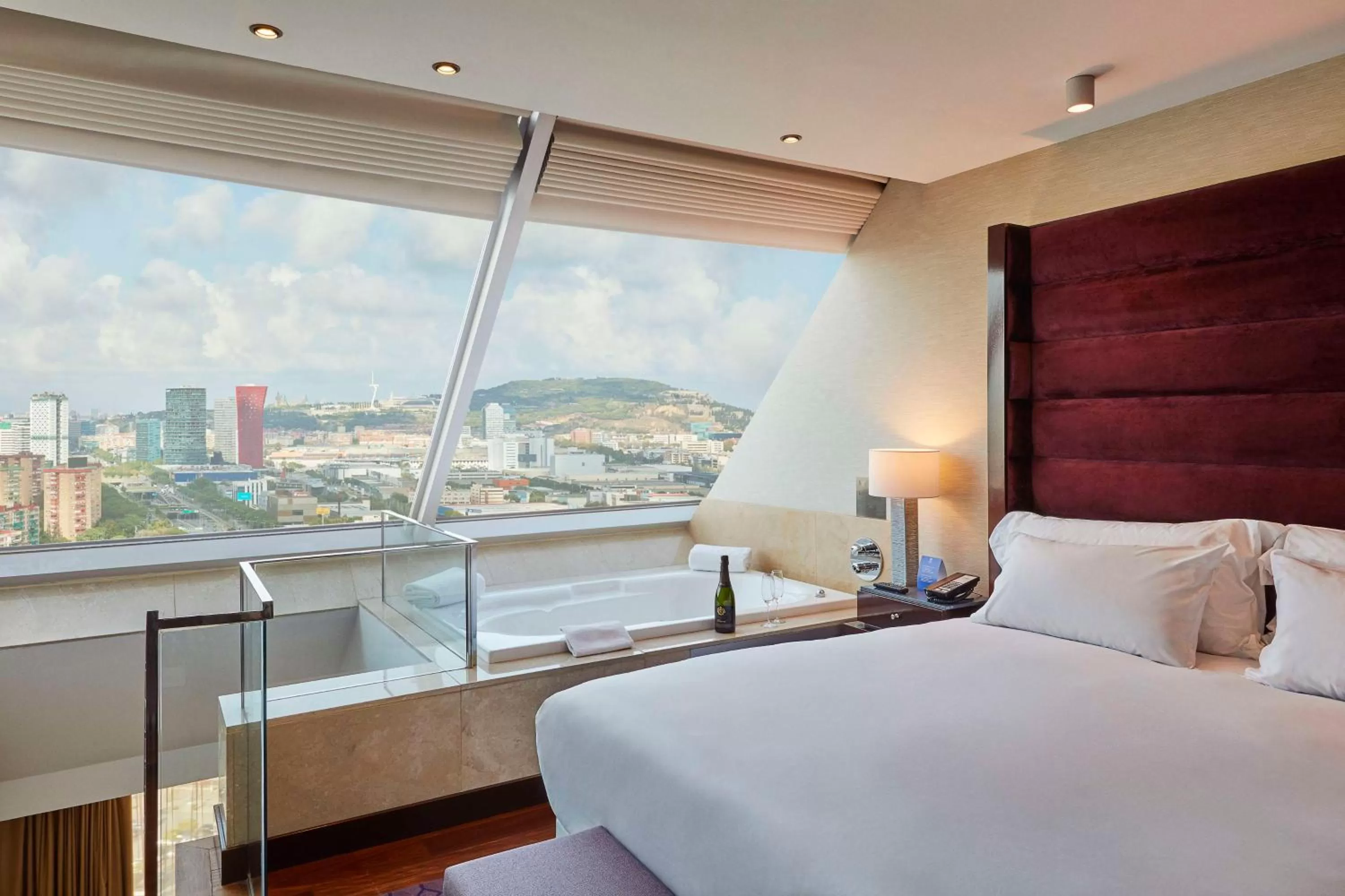 View (from property/room), Bed in Hyatt Regency Barcelona Tower