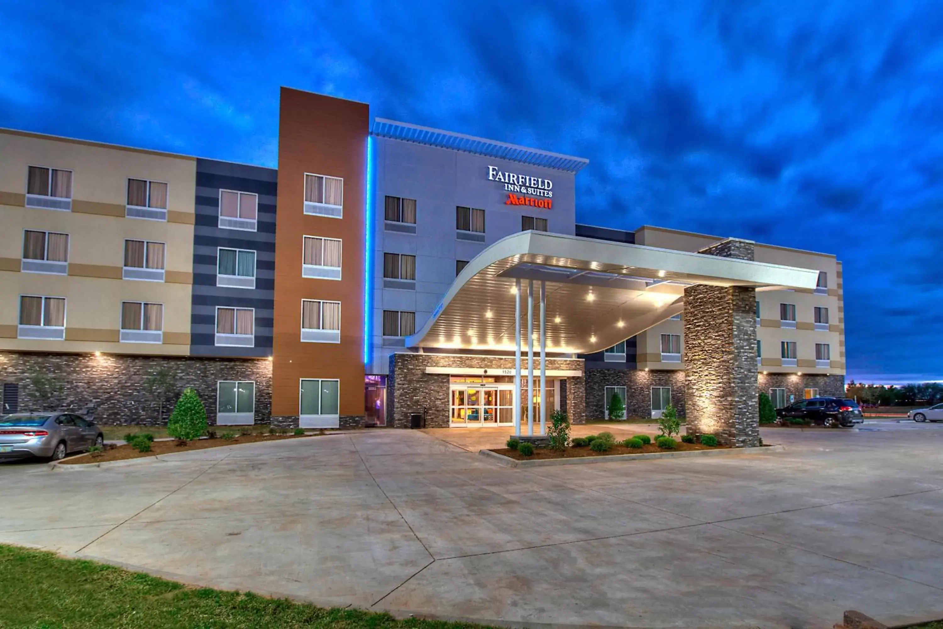 Property Building in Fairfield Inn and Suites Oklahoma City Yukon