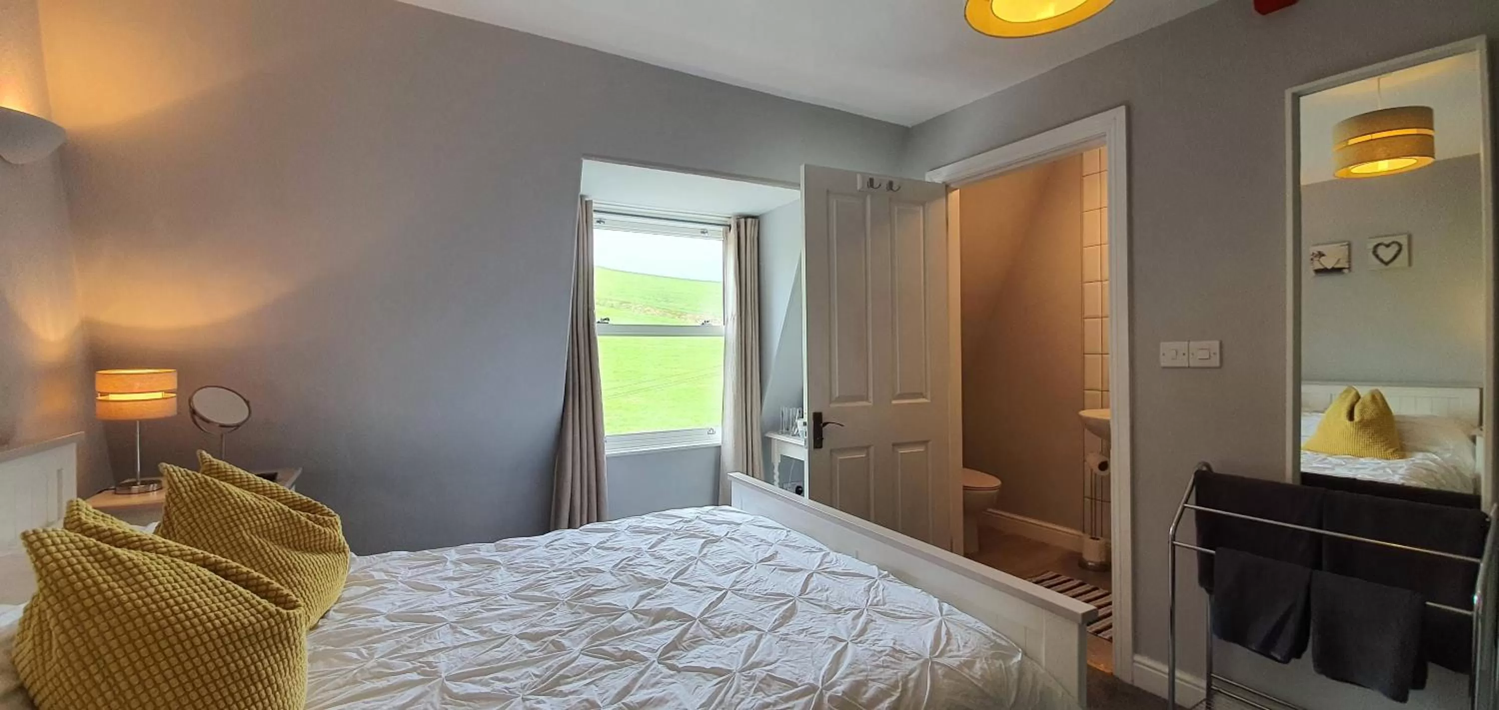 Bedroom, Bed in Rocky Cove Bed and Breakfast