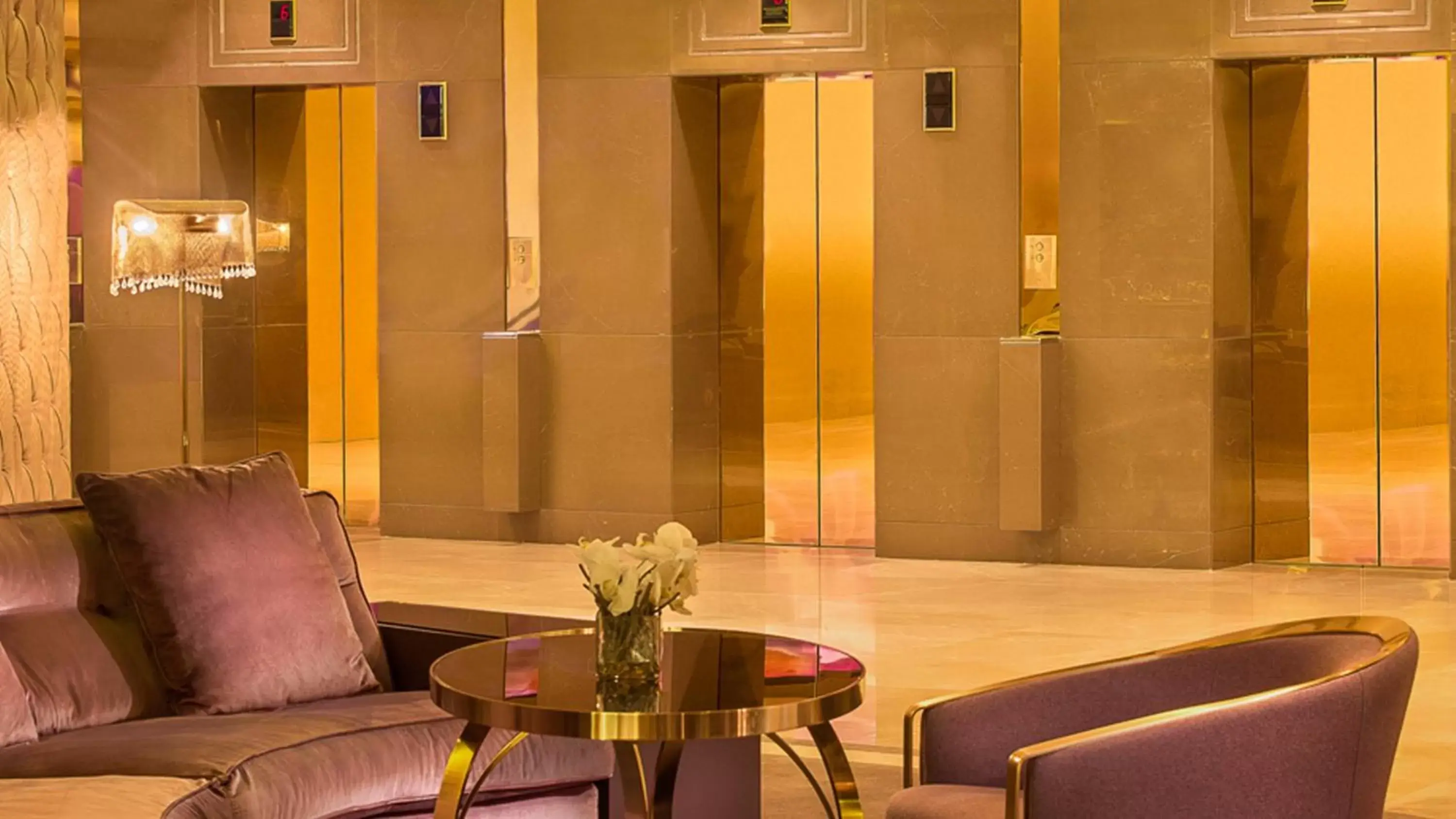 Lobby or reception, Seating Area in InterContinental Istanbul, an IHG Hotel