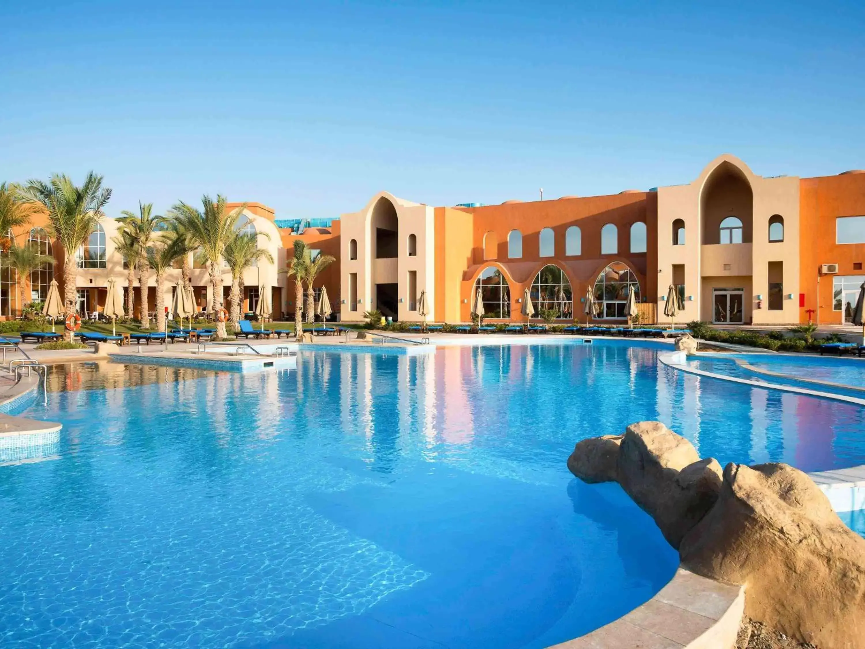 Bedroom, Property Building in Novotel Marsa Alam Beach Resort