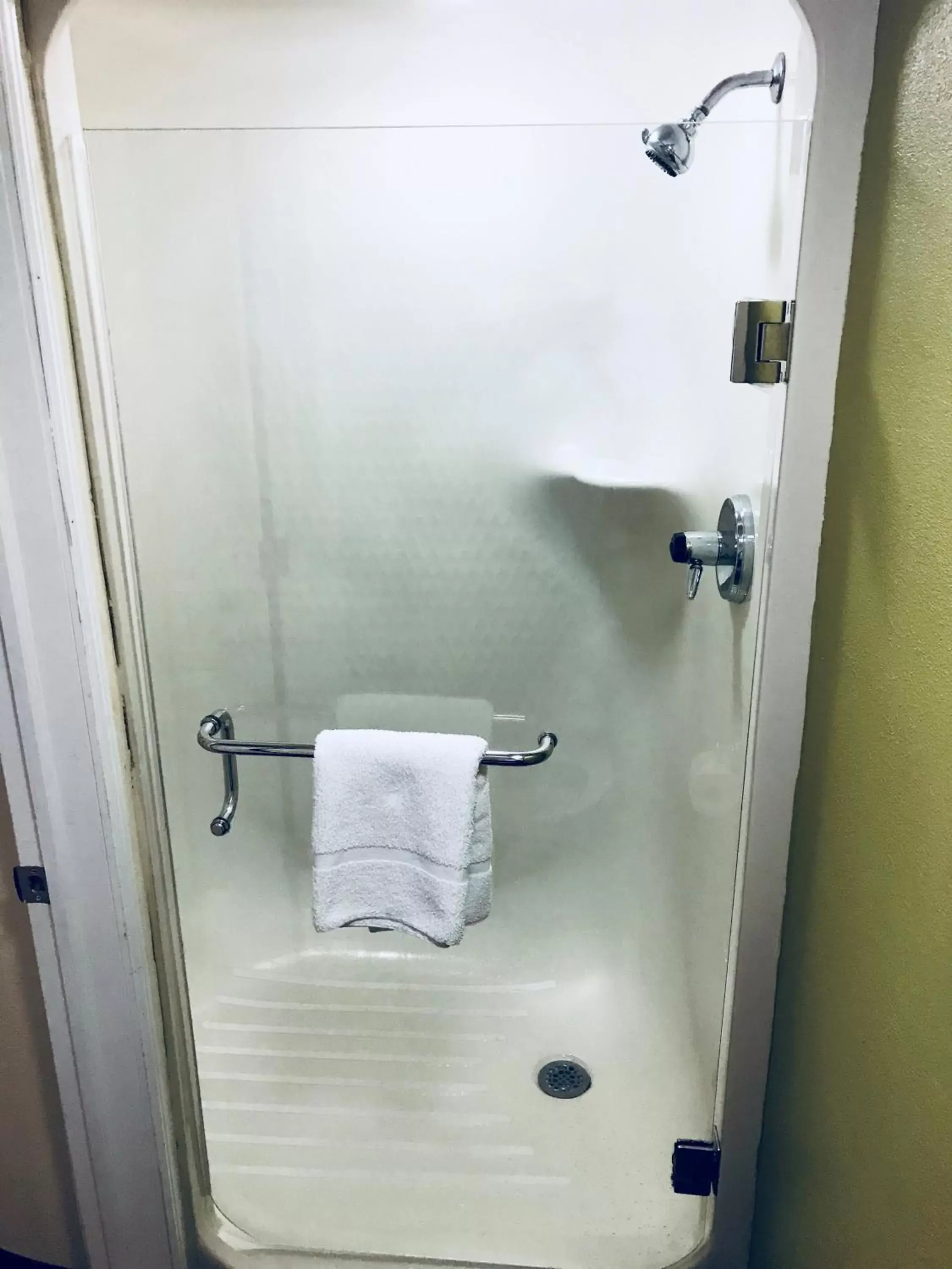 Shower, Bathroom in Baymont by Wyndham Newark at University of Delaware