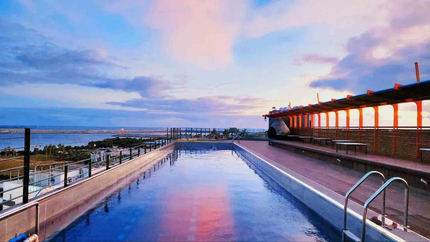 Natural landscape, Swimming Pool in GLADSHEIM HOTEL