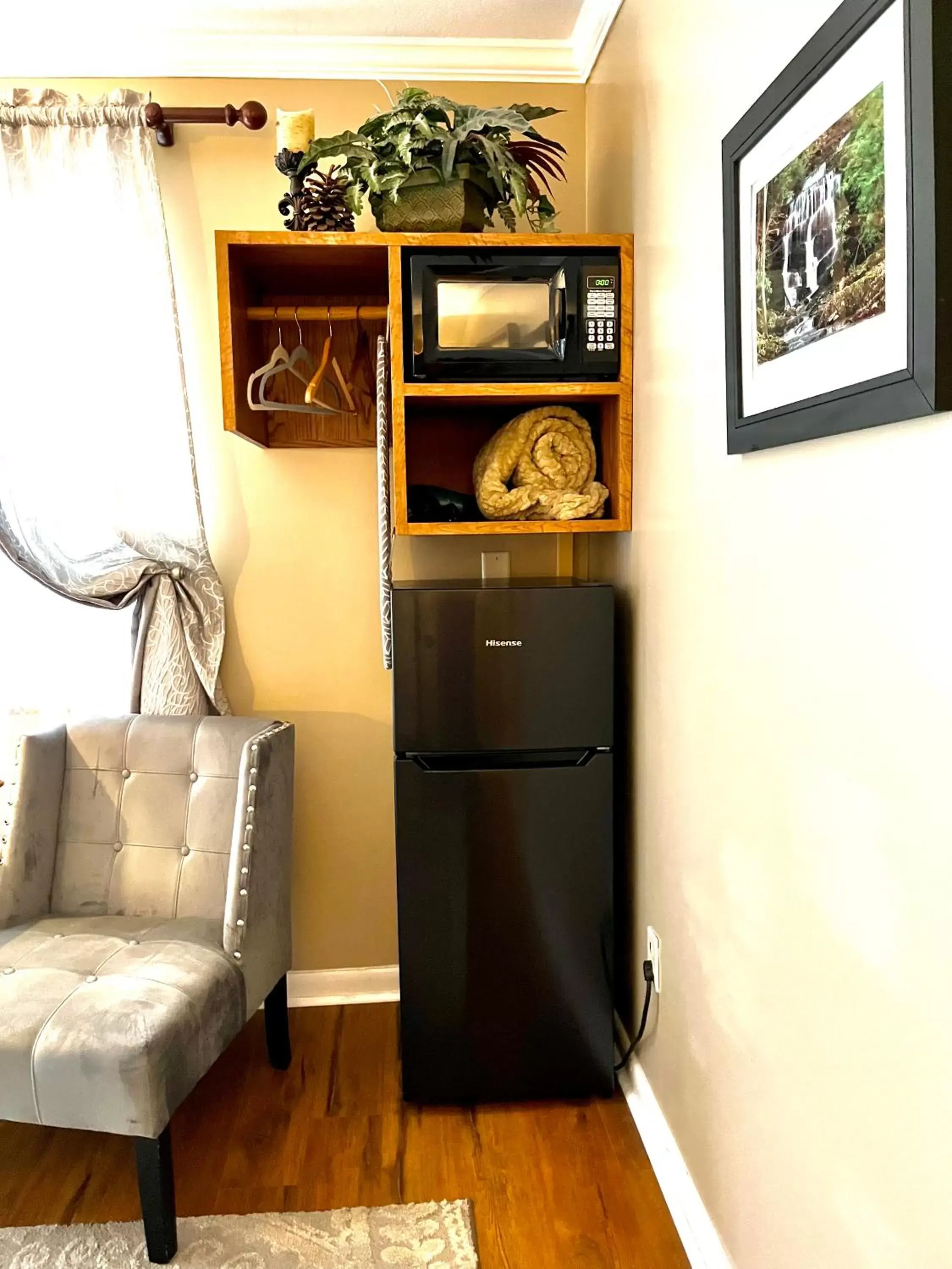 minibar, Kitchen/Kitchenette in Grafton Lodge