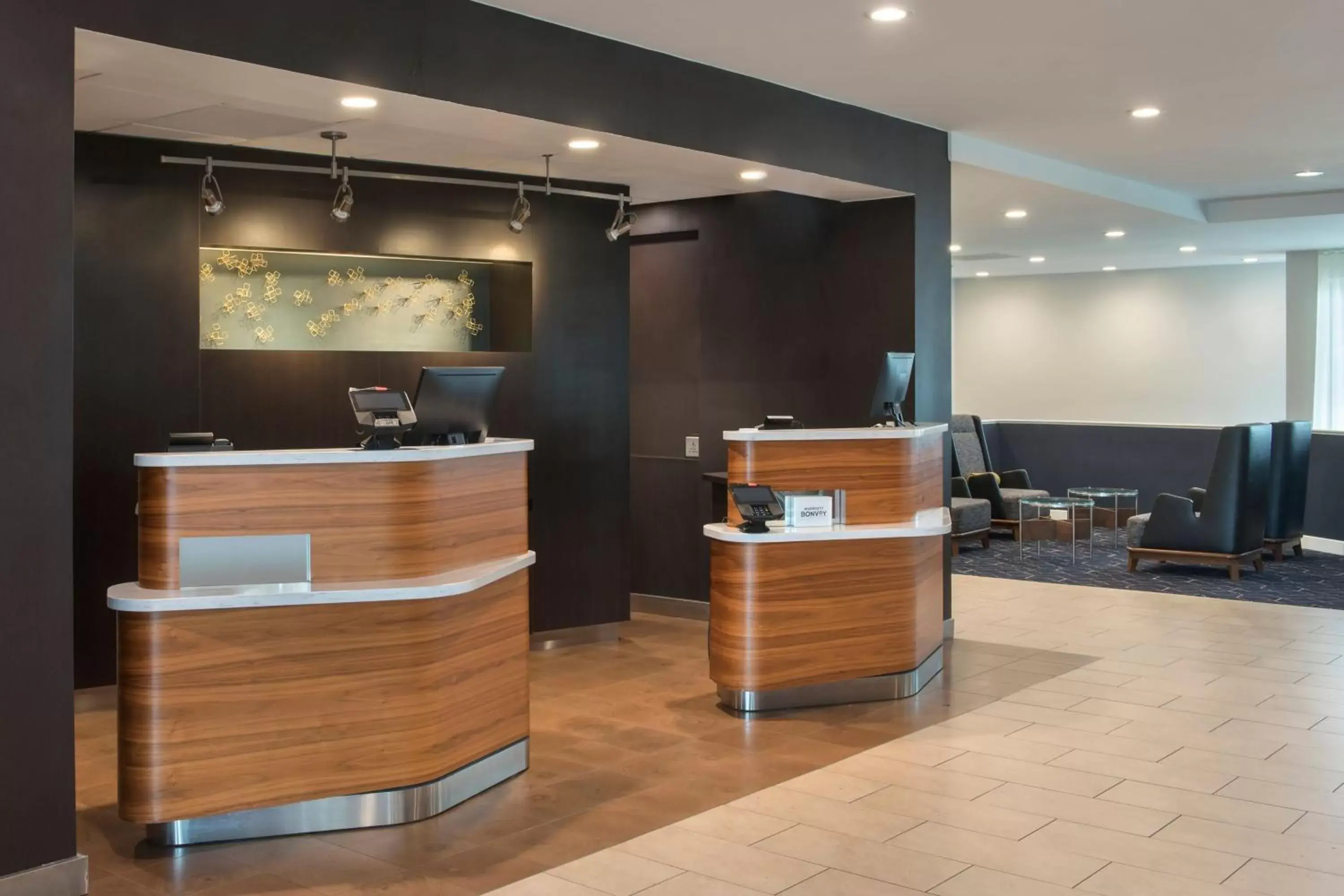 Lobby or reception, Lobby/Reception in Courtyard by Marriott Silver Spring North/White Oak