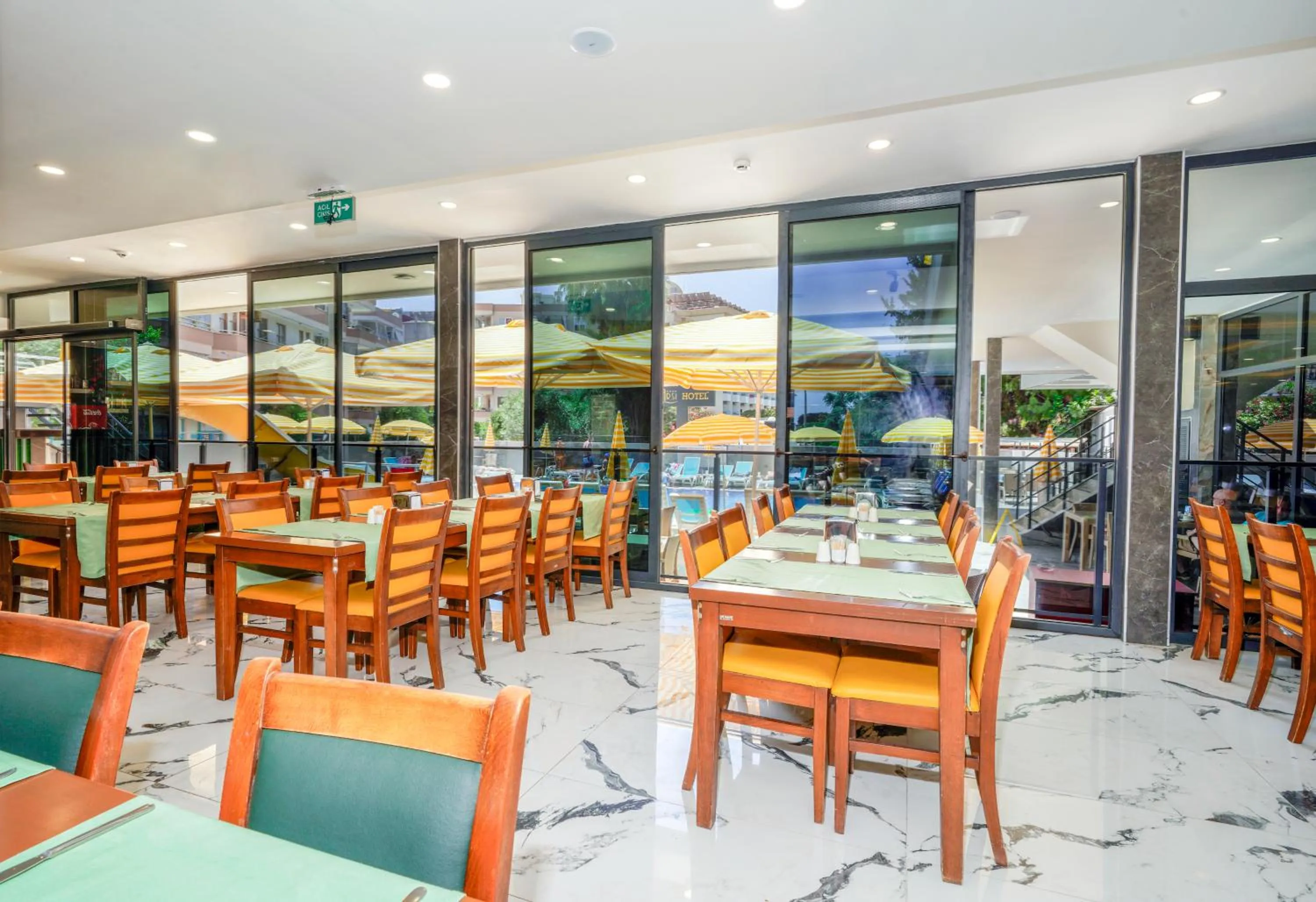 Restaurant/places to eat in Arsi Hotel