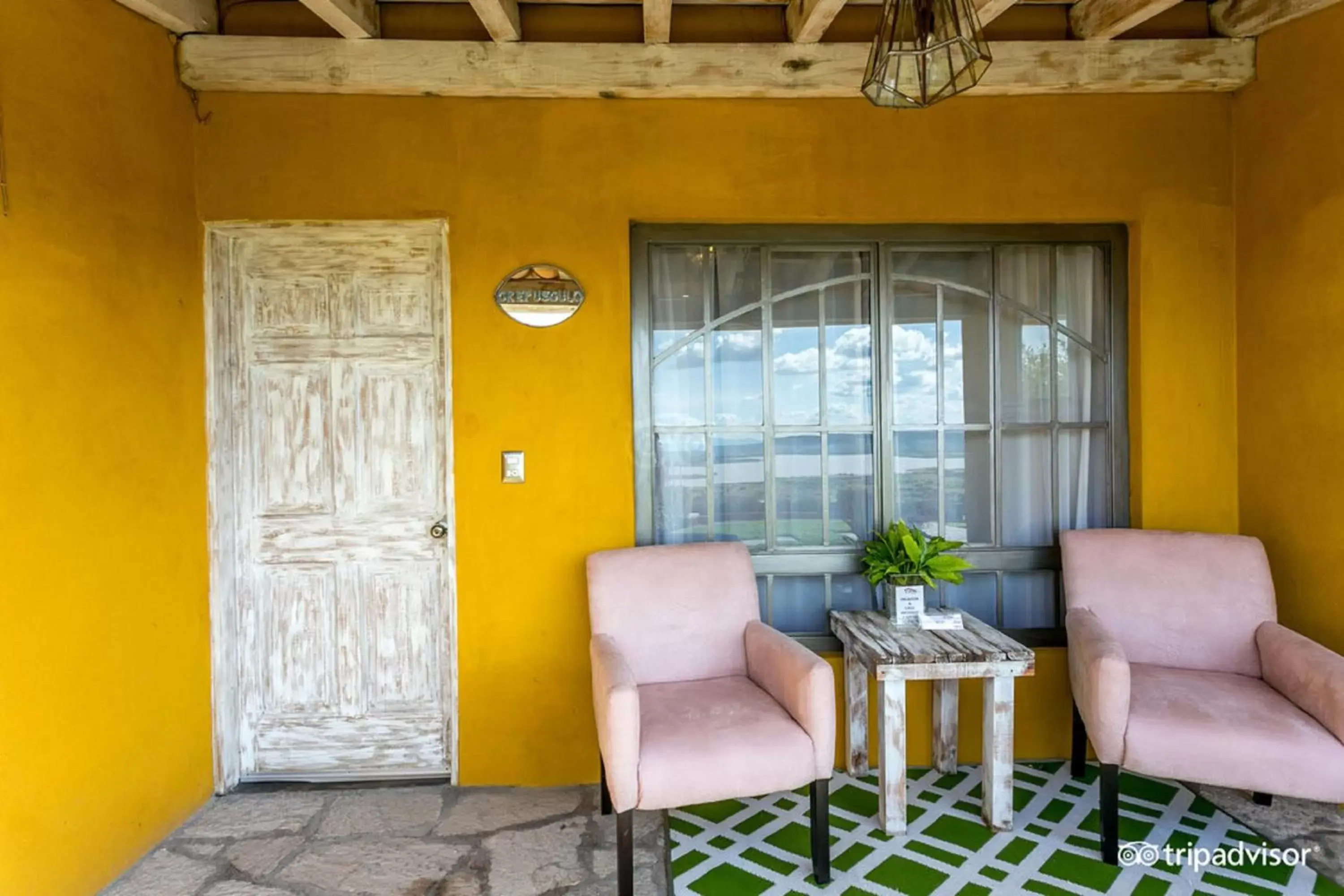 Balcony/Terrace, Seating Area in View Hotel Boutique