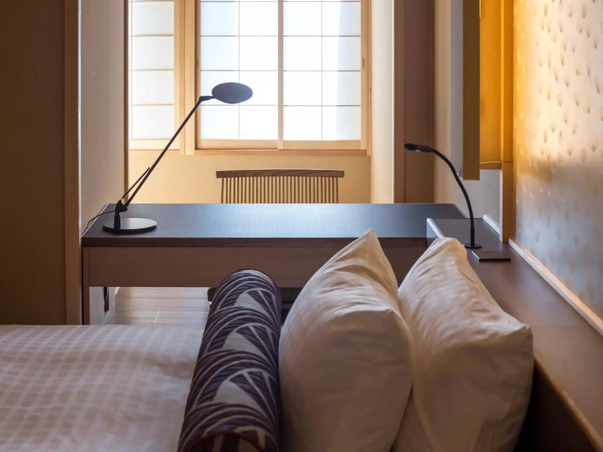 Photo of the whole room, Bed in Saka Hotel Kyoto