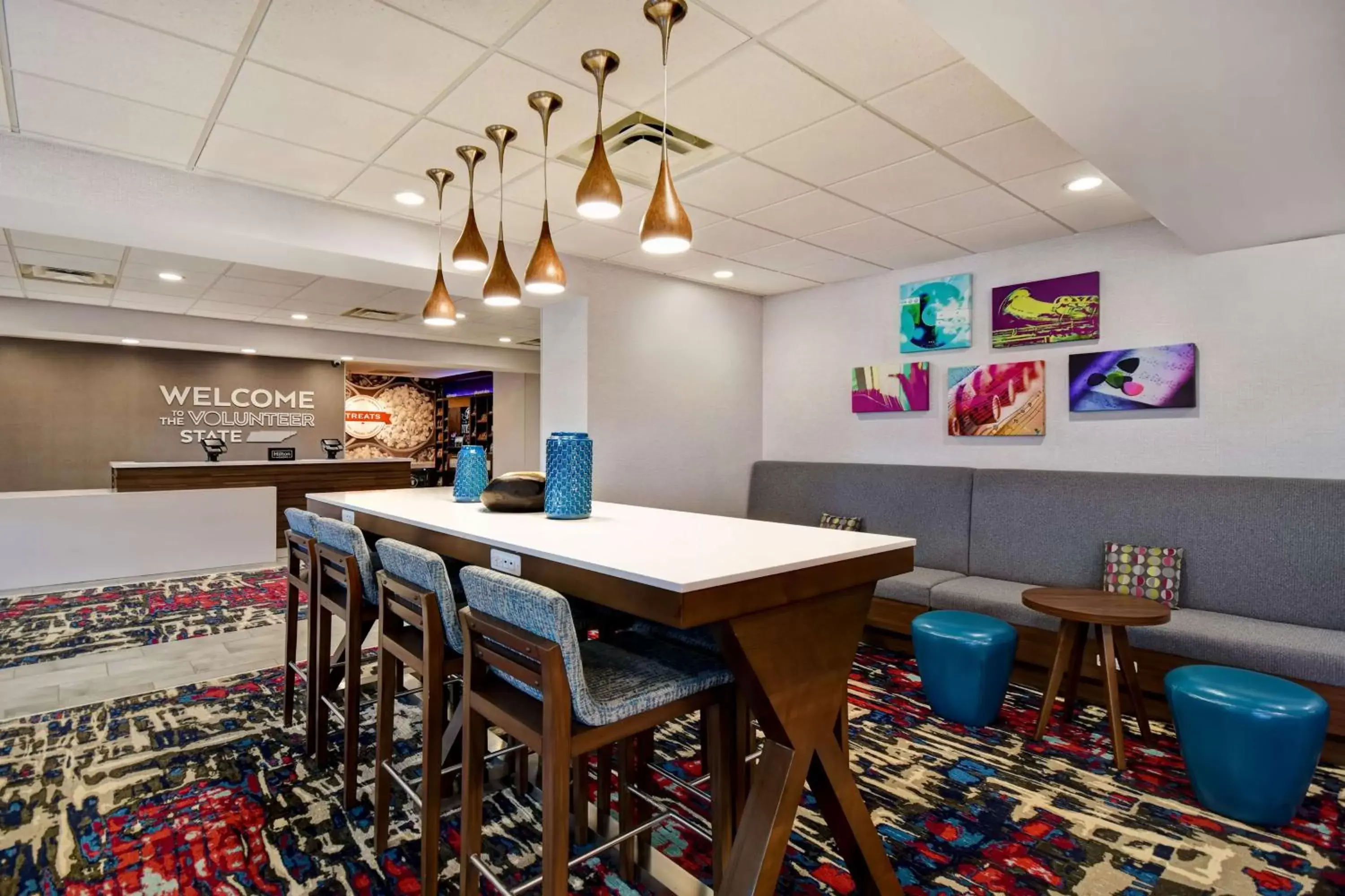 Lobby or reception, Restaurant/Places to Eat in Hampton Inn Pleasant View