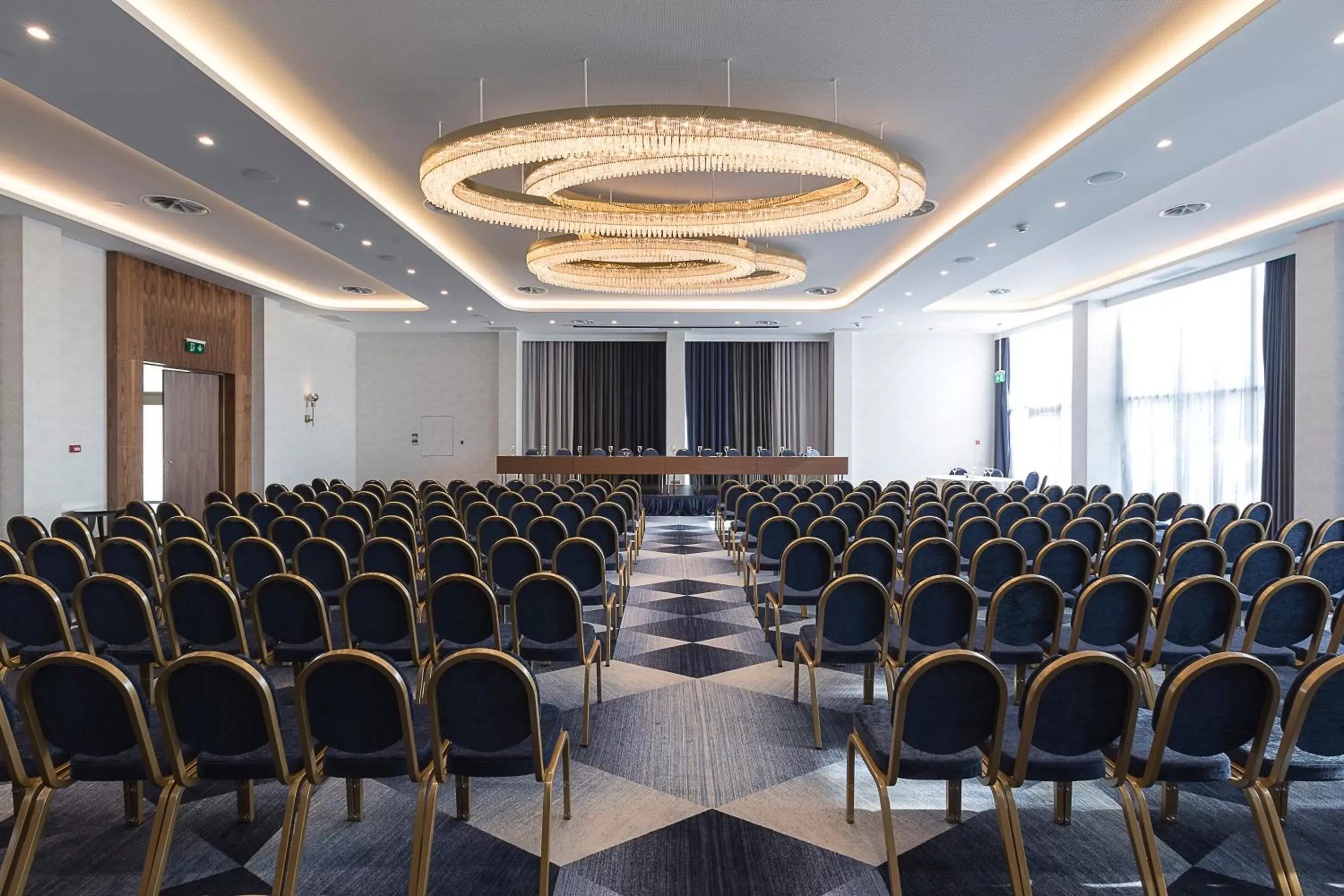 Banquet/Function facilities in Makedonia Palace