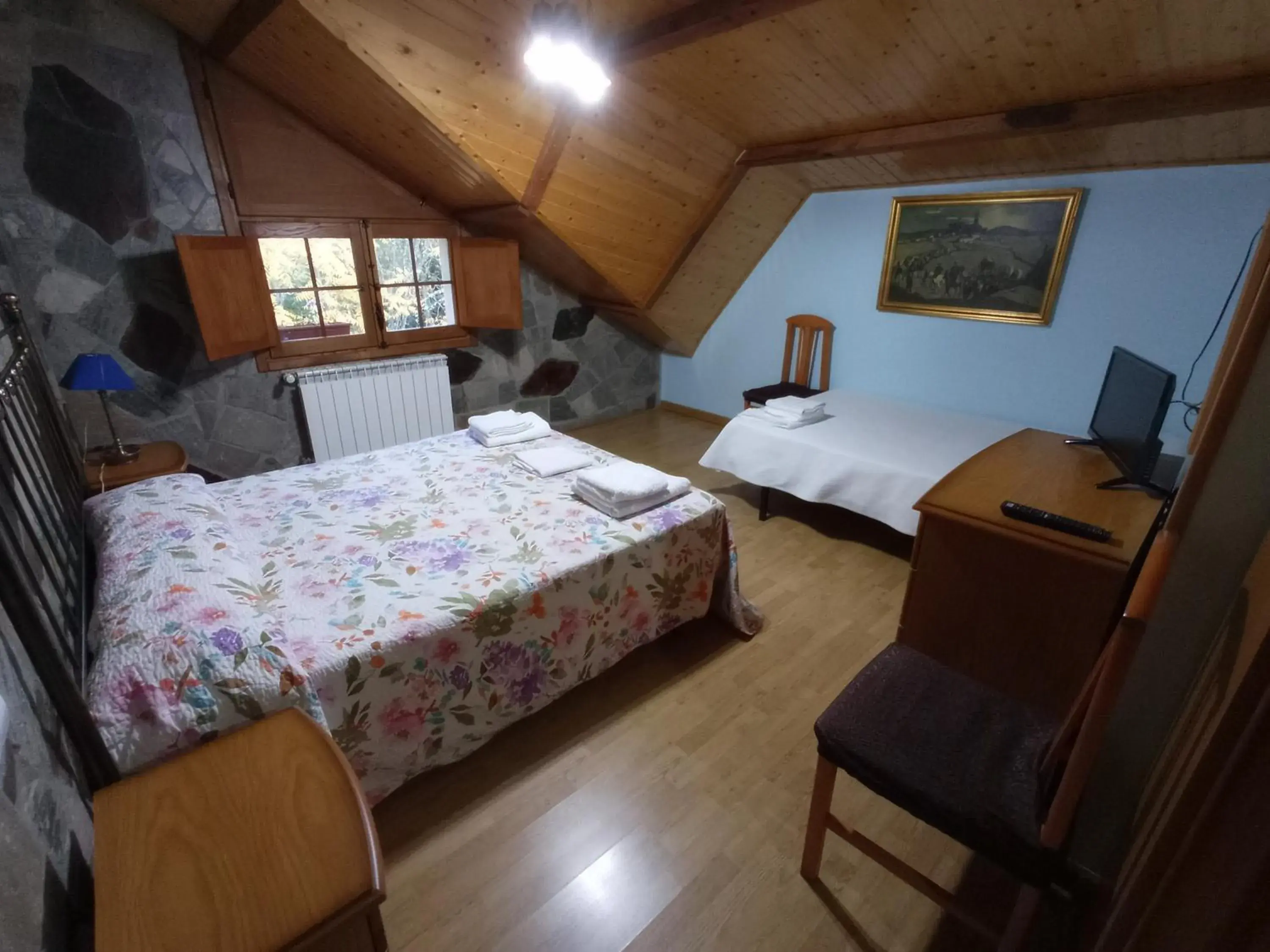 Room Photo in Hotel Rural Camino Medulas