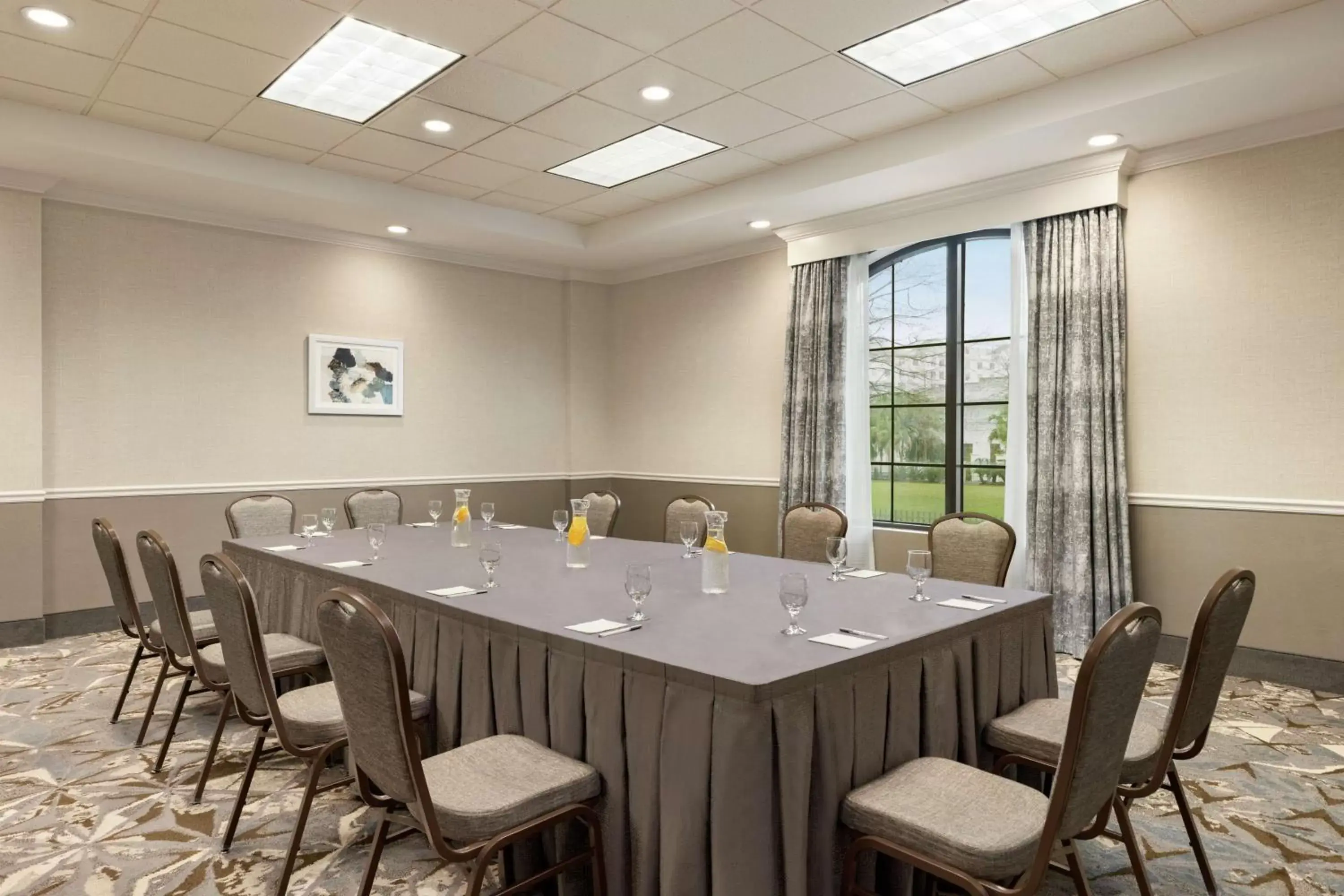 Meeting/conference room in Hampton Inn and Suites New Orleans Convention Center