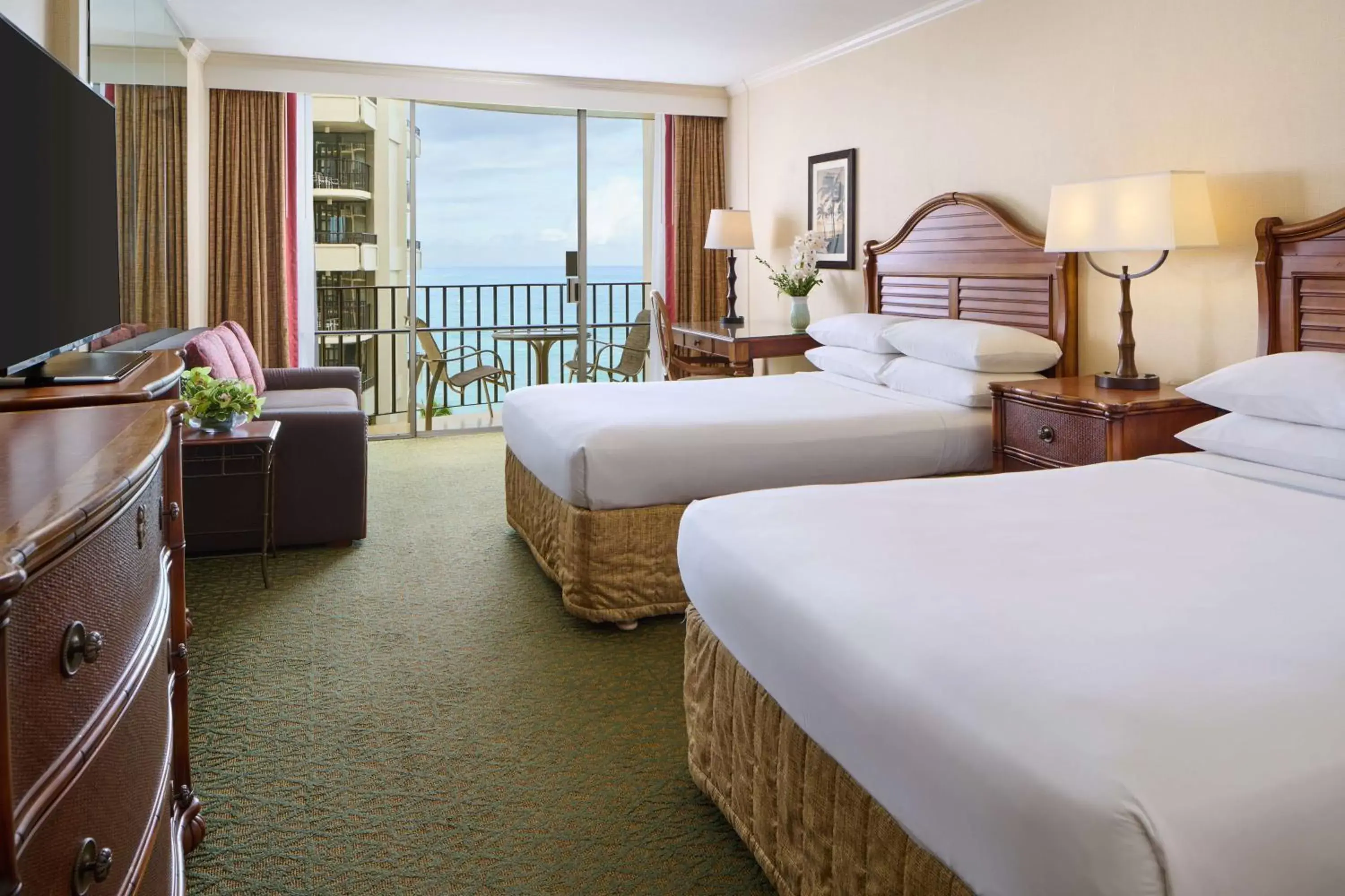 Bedroom in OUTRIGGER Waikiki Beach Resort