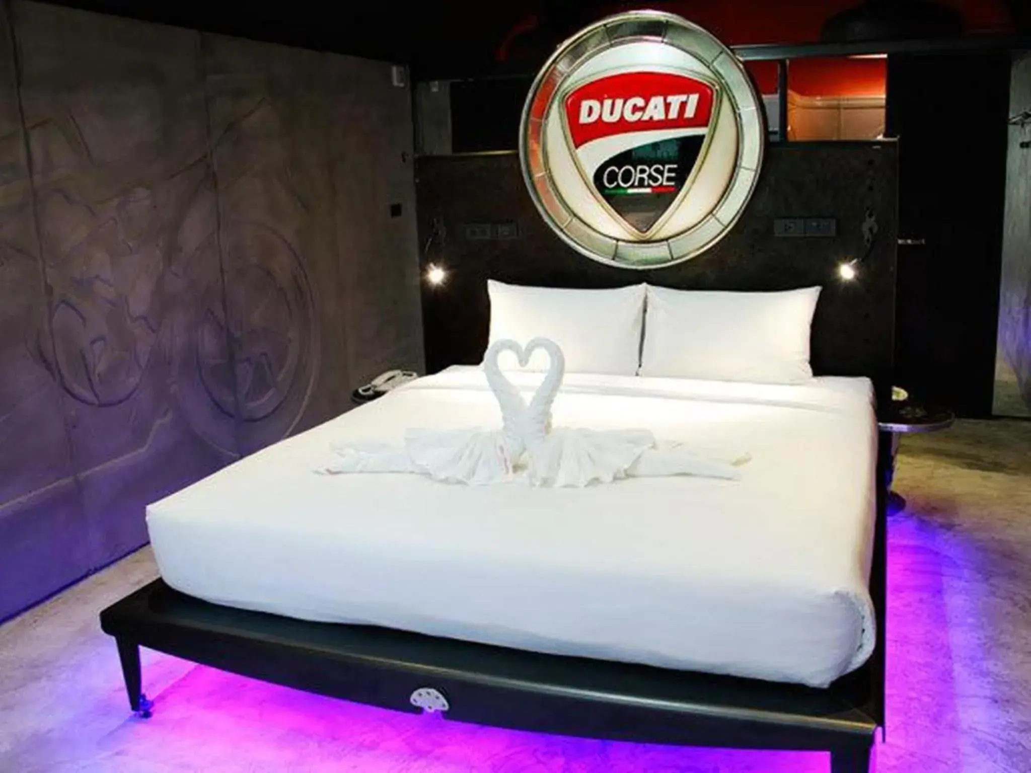 Bed in Nicky's Handlebar Bed in Nicky's Handlebar