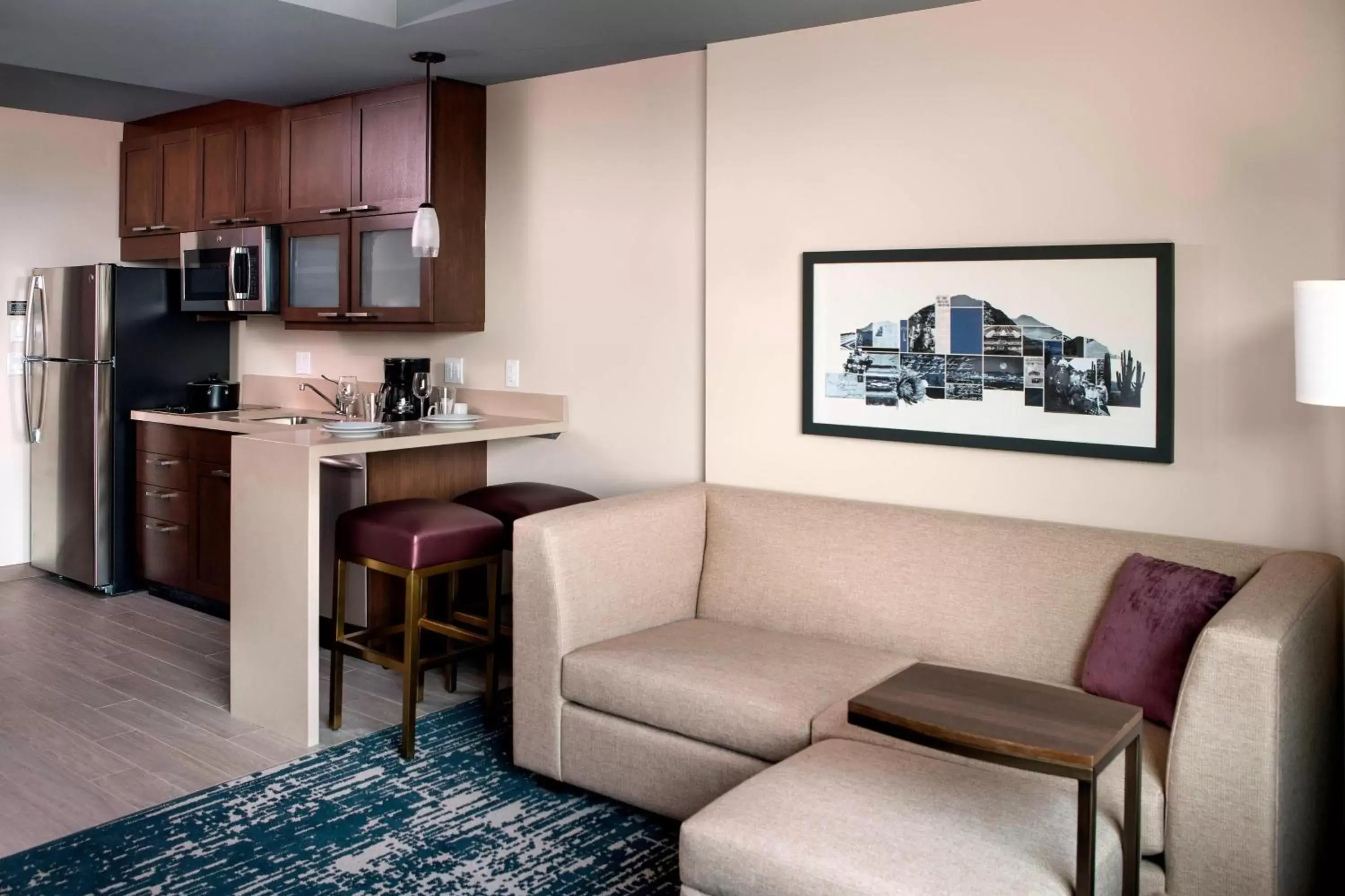 Living room, Seating Area in Residence Inn by Marriott Phoenix Downtown
