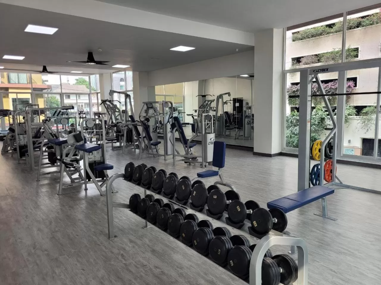 Fitness centre/facilities in Dynasty Grande Hotel